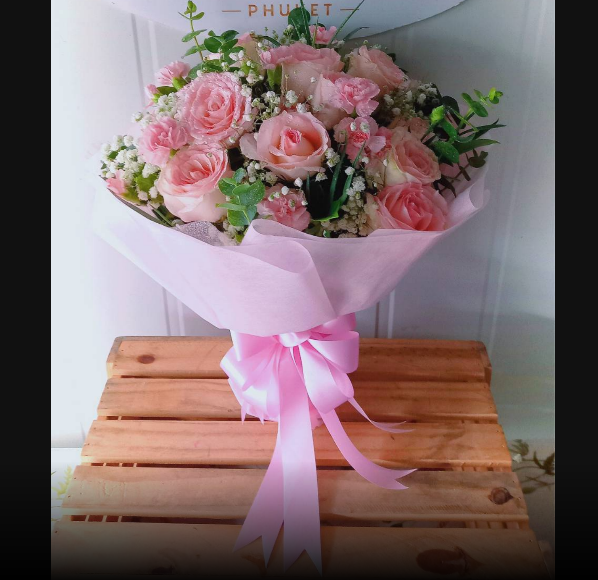 Pink Rose Bouquet