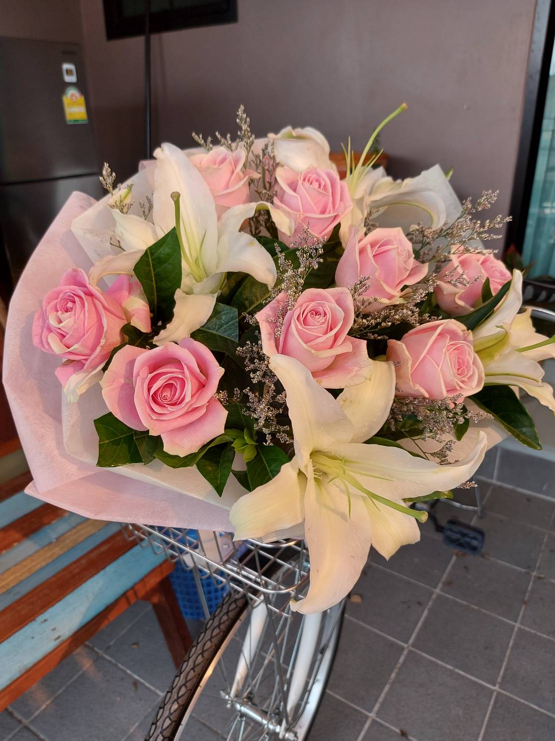 Elegant Pink and White Floral Bouquet