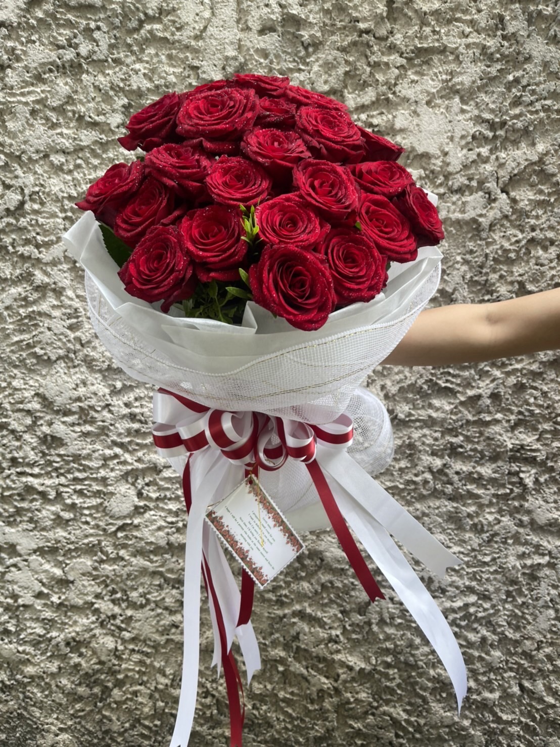 Elegant Red Rose Bouquet