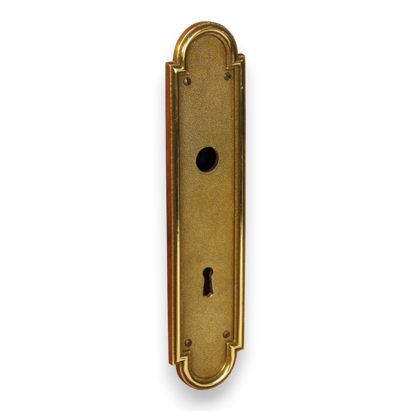 CHA 130 - CHAPA/PLAQUETA PARA PUERTA