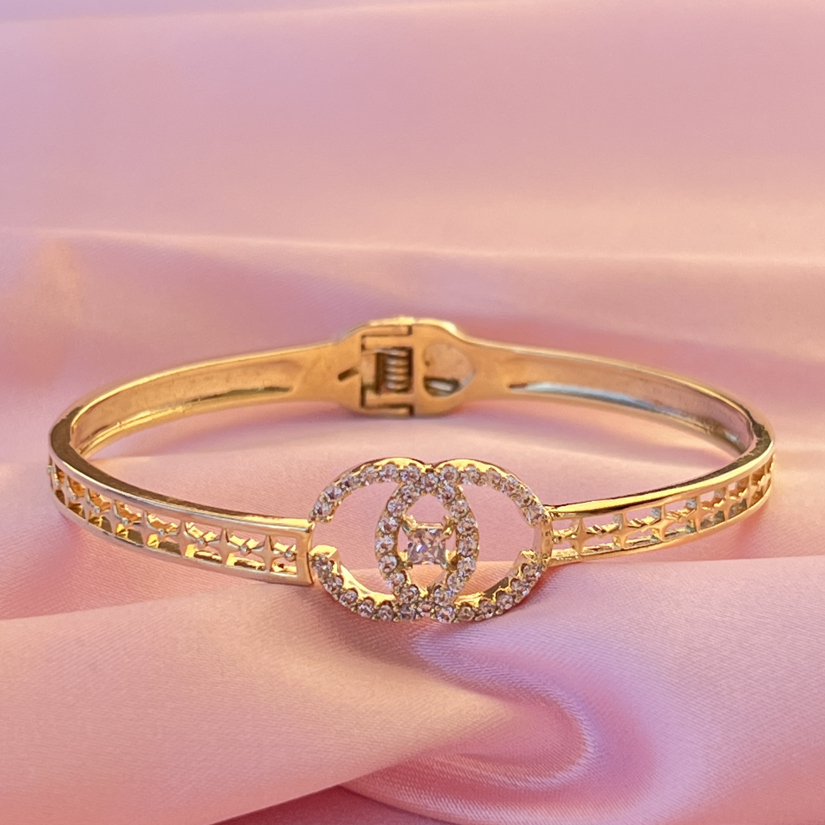 Byrzylyk Stainless Steel