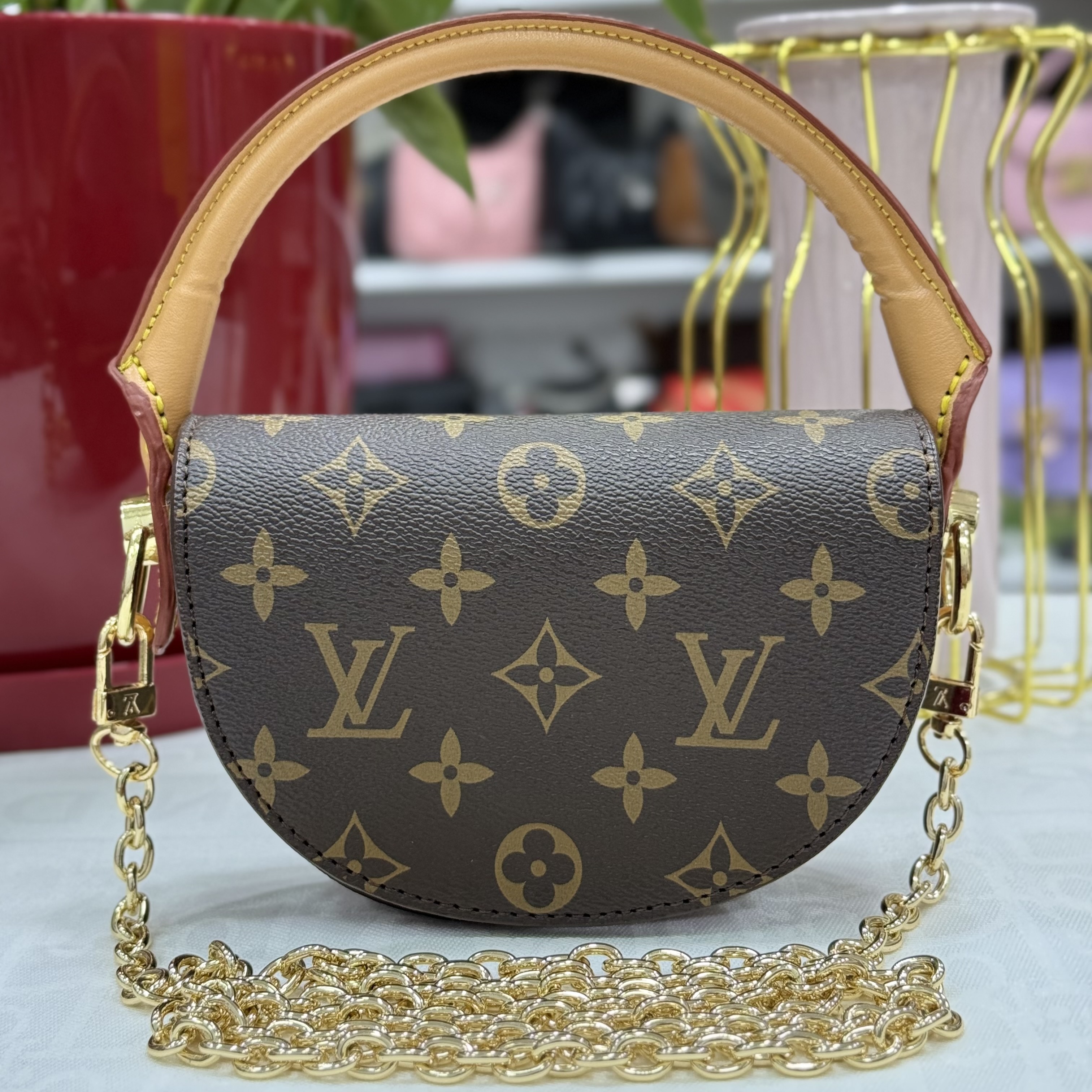 Small Lady Luis Vuitton Bag