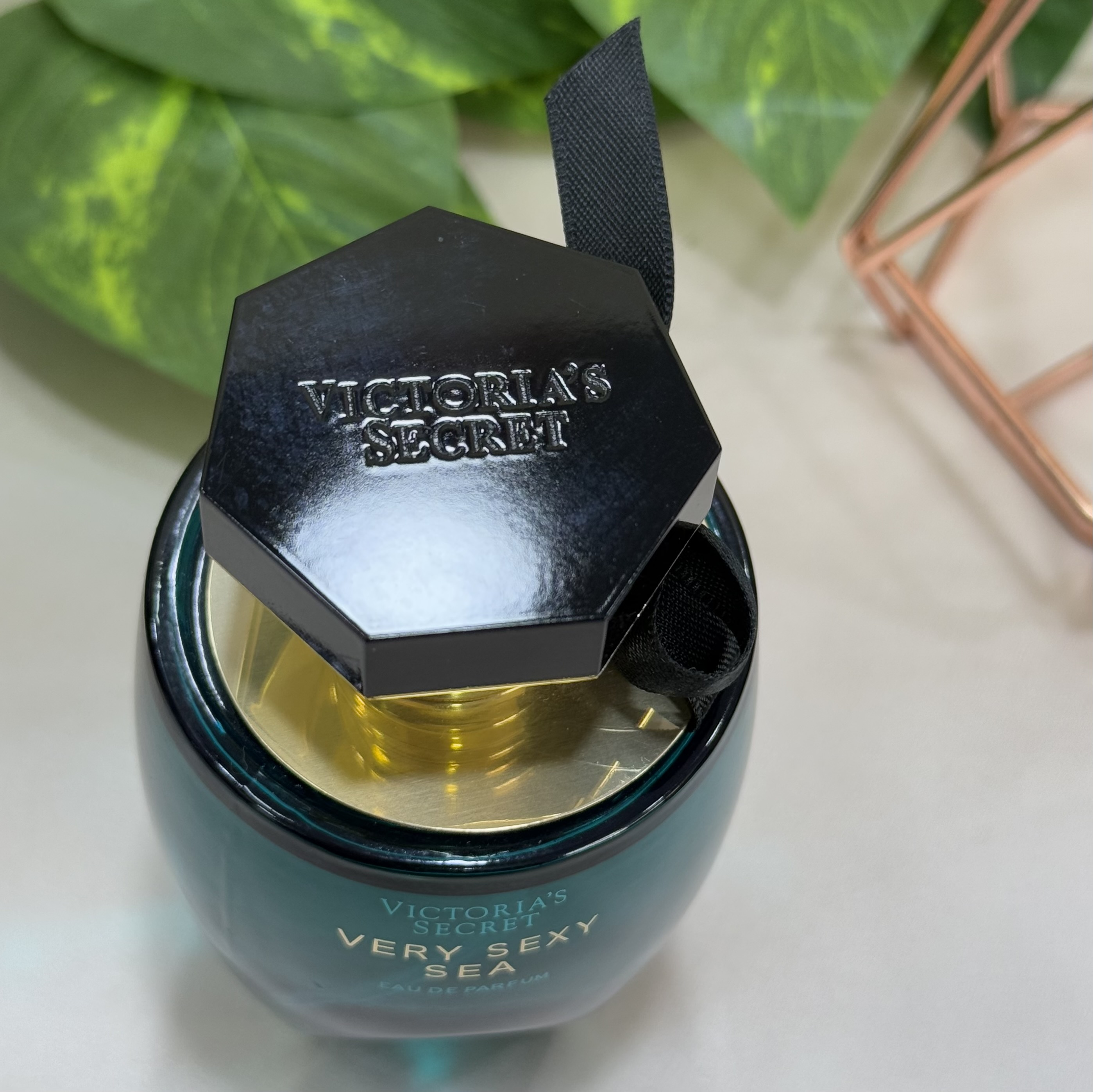 Victoria's Secret Very Sexy Sea