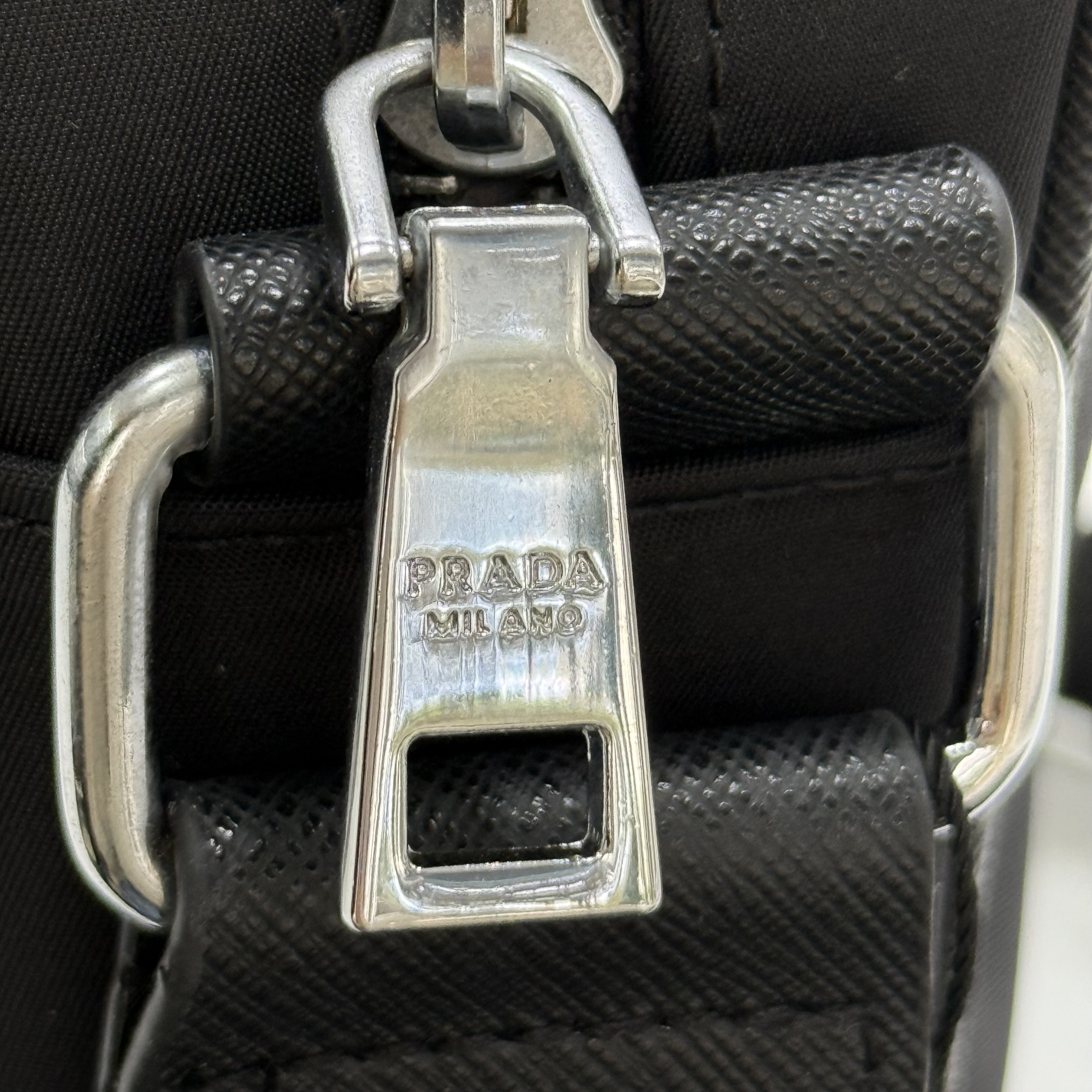 Çanta Prada për Meshkuj