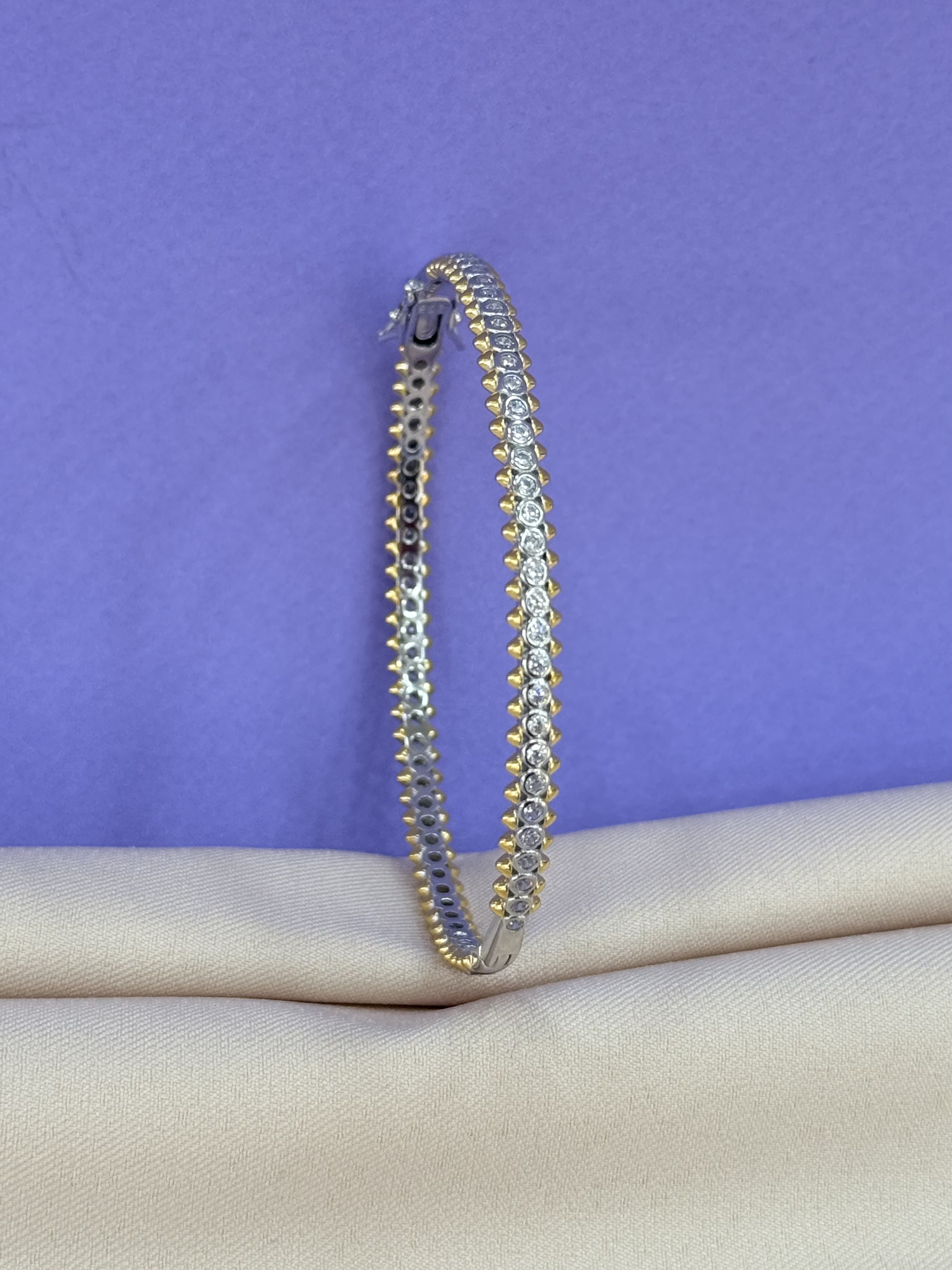 ✨ Byzylyk argjendi i larë me flori  ✨