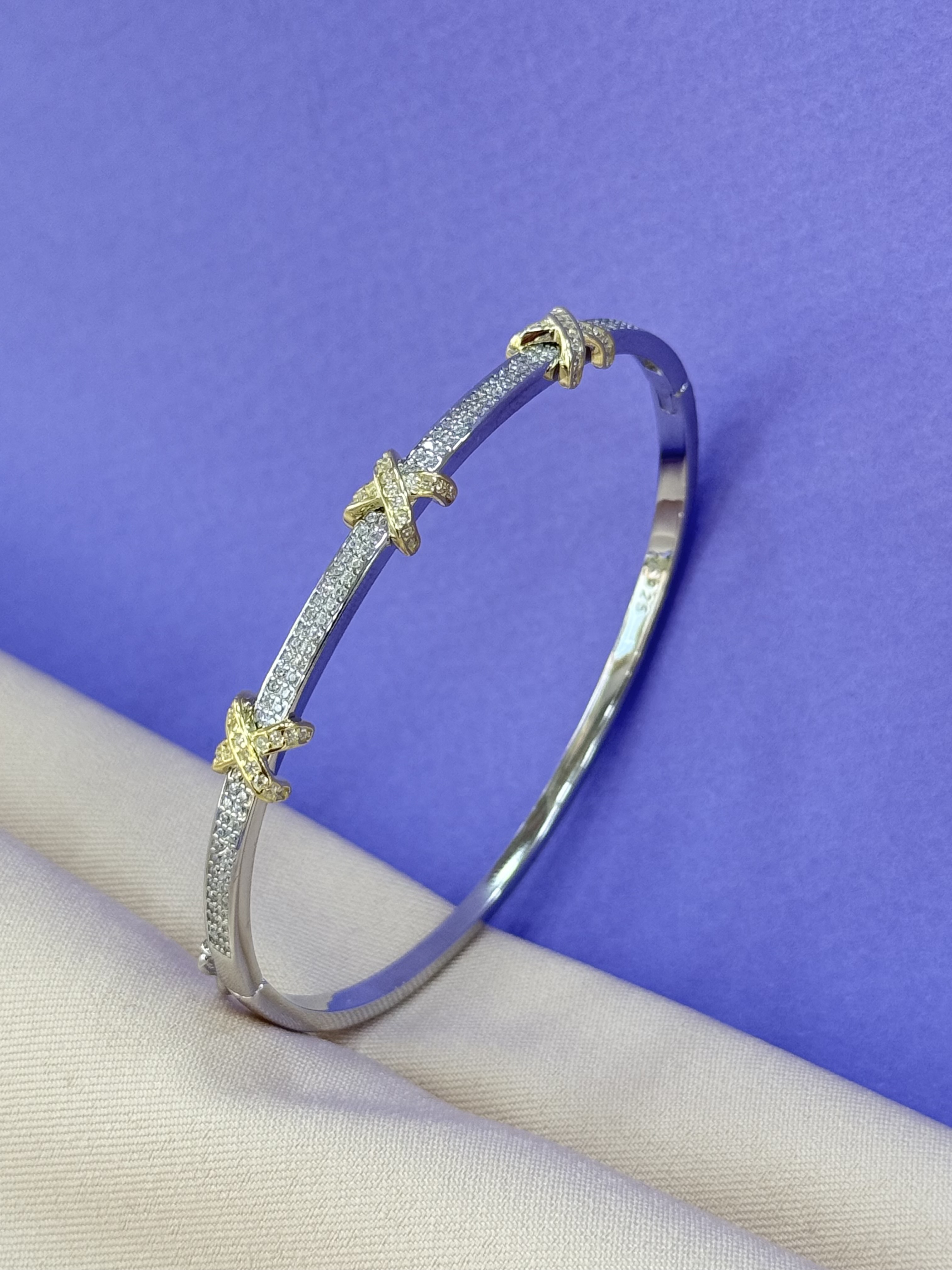 ✨ Byzylyk argjendi i larë me flori të qëndrueshëm ✨