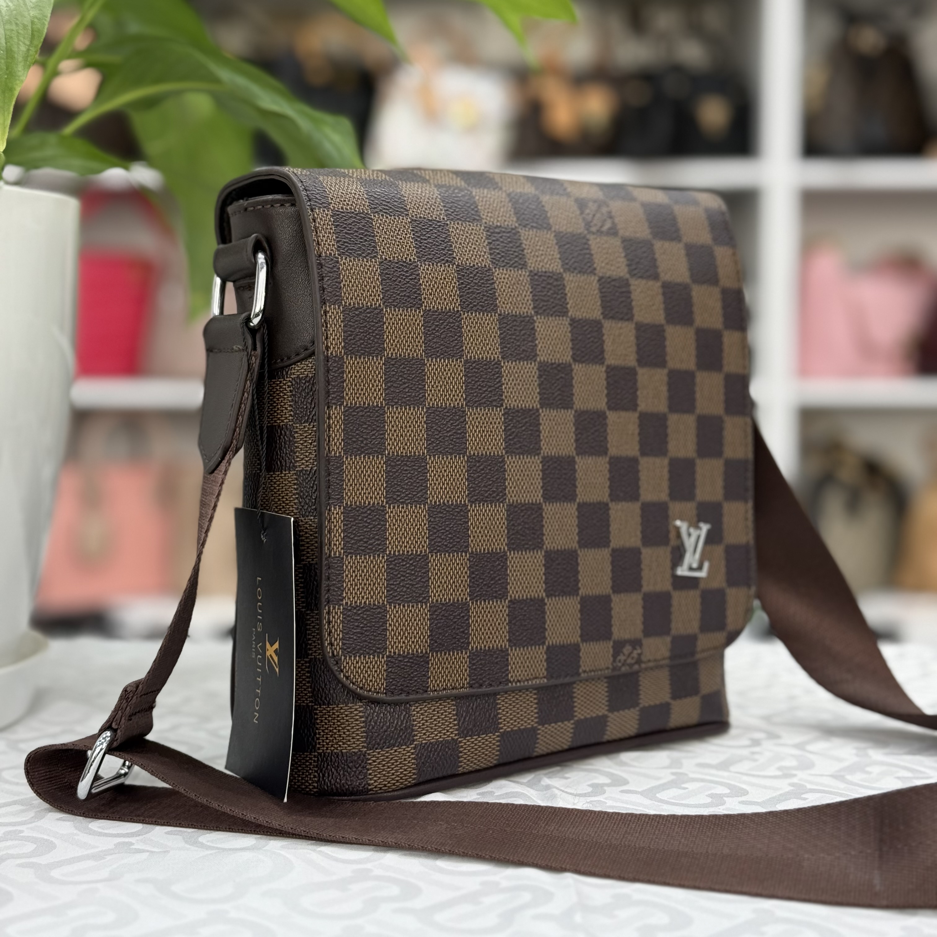 Louis Vuitton Man Bag