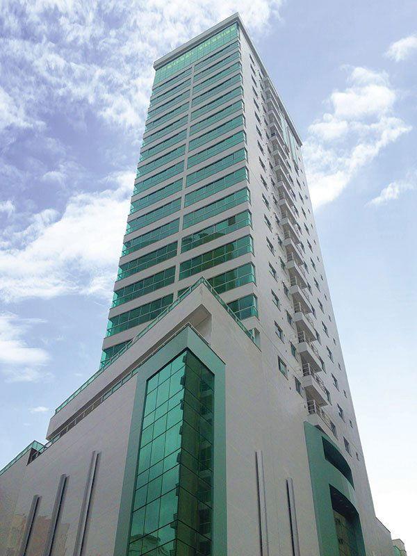 Apartamento no Edifício Château Montmartre