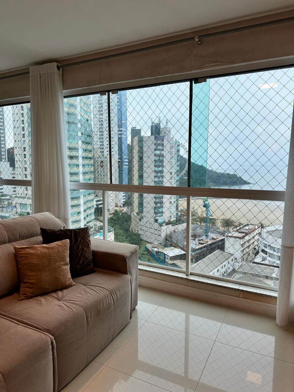 Apartamento no Edifício Château Montmartre