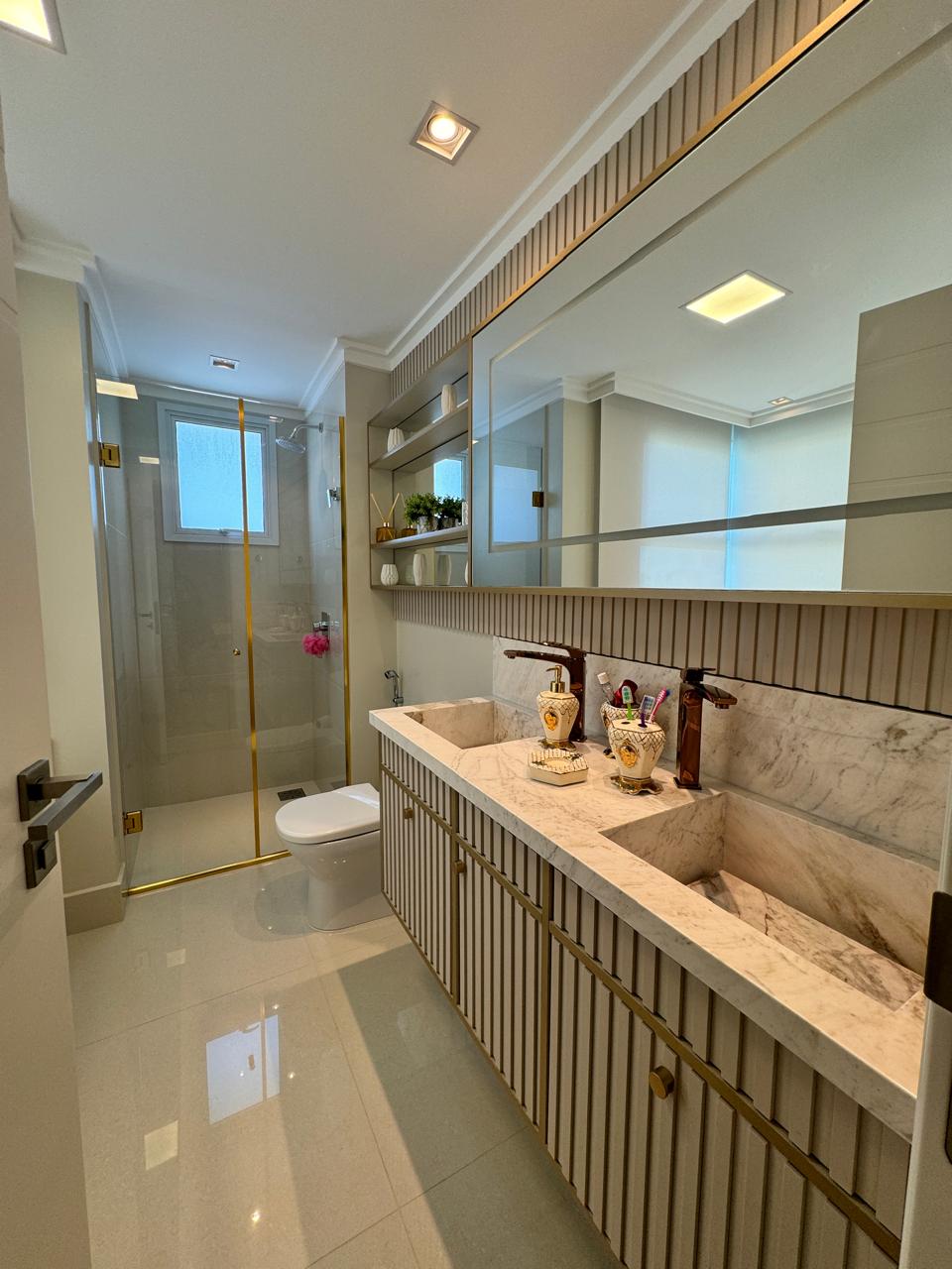 Apartamento no Eleganza Tower