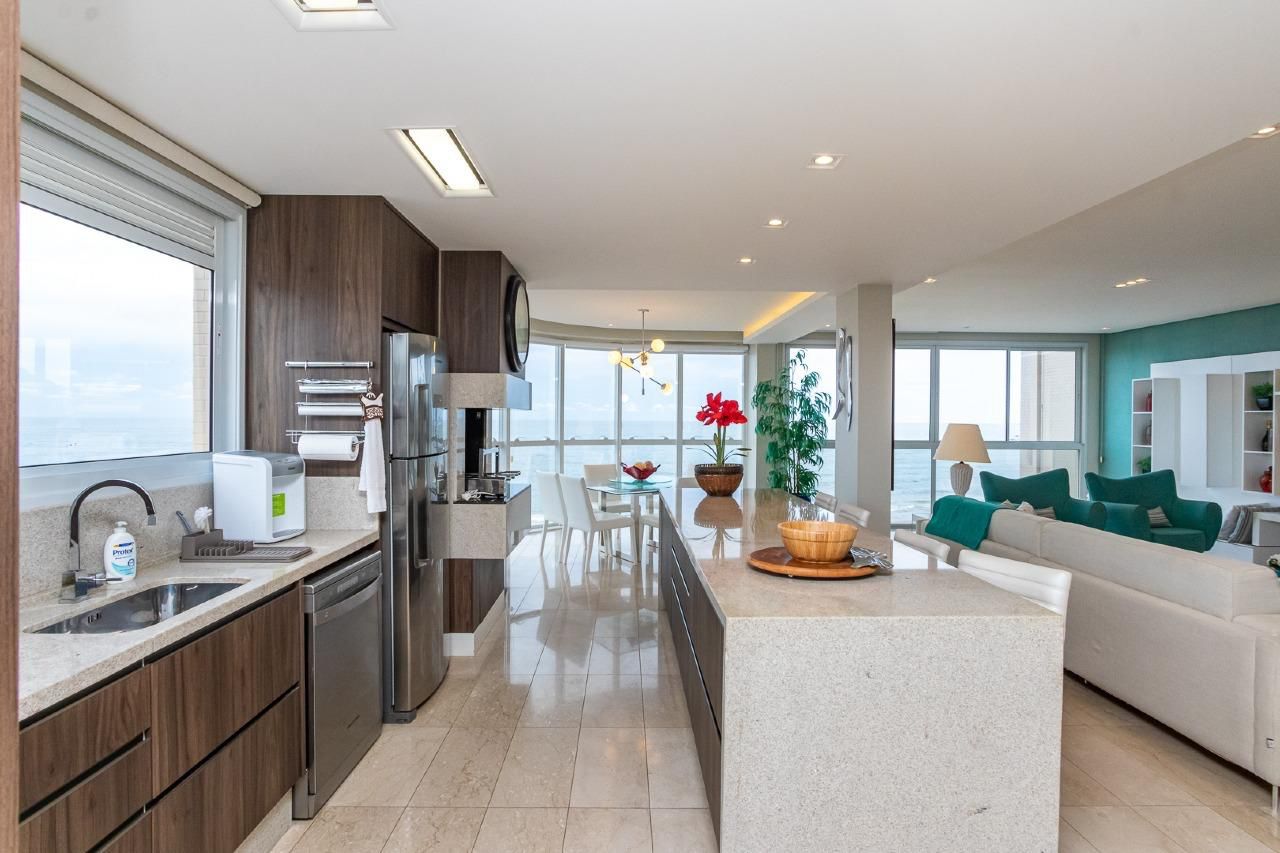 Apartamento no Quintas do Arpoador