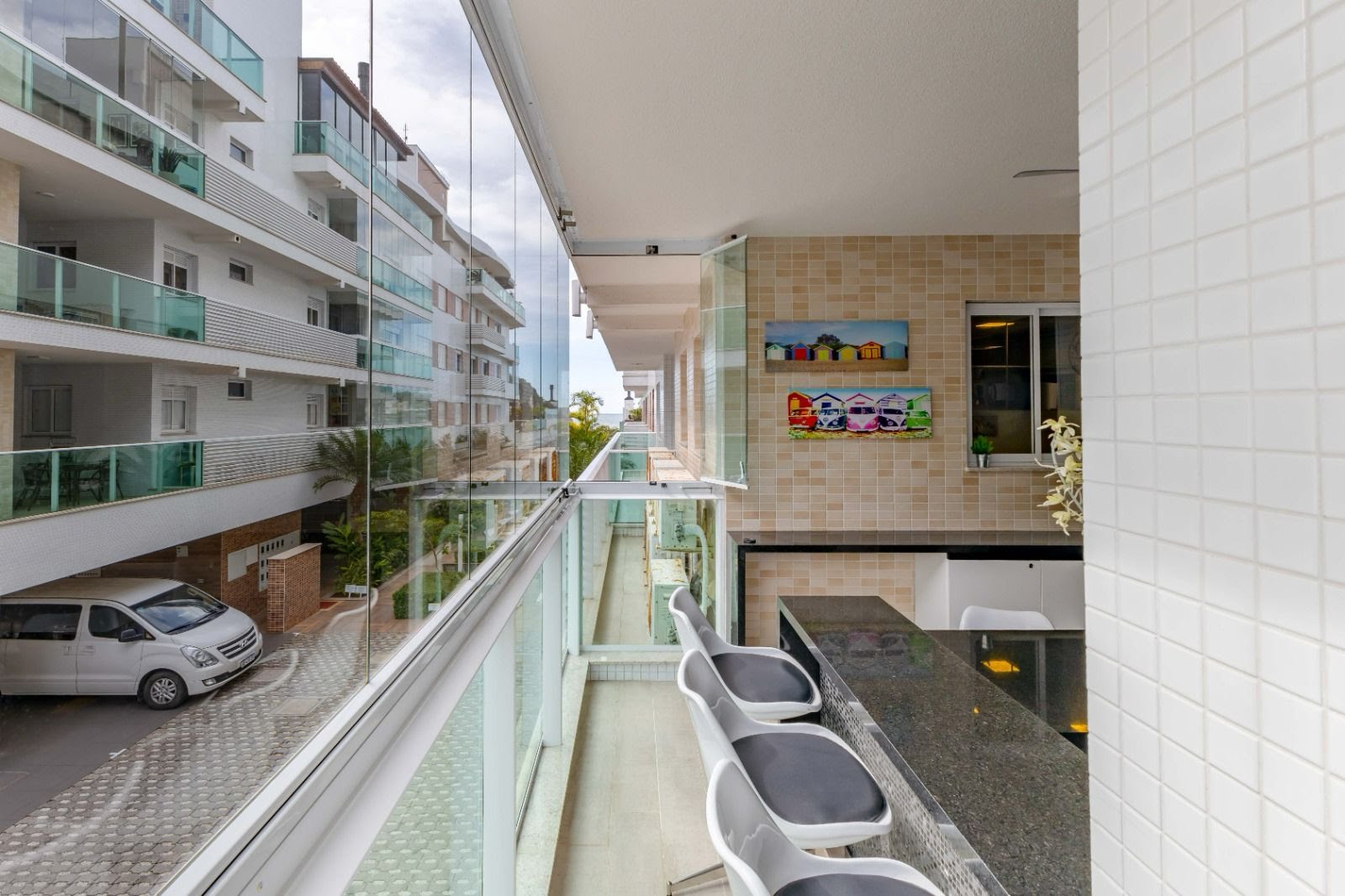 Apartamento finamente mobiliado em Bombas - Bombinhas