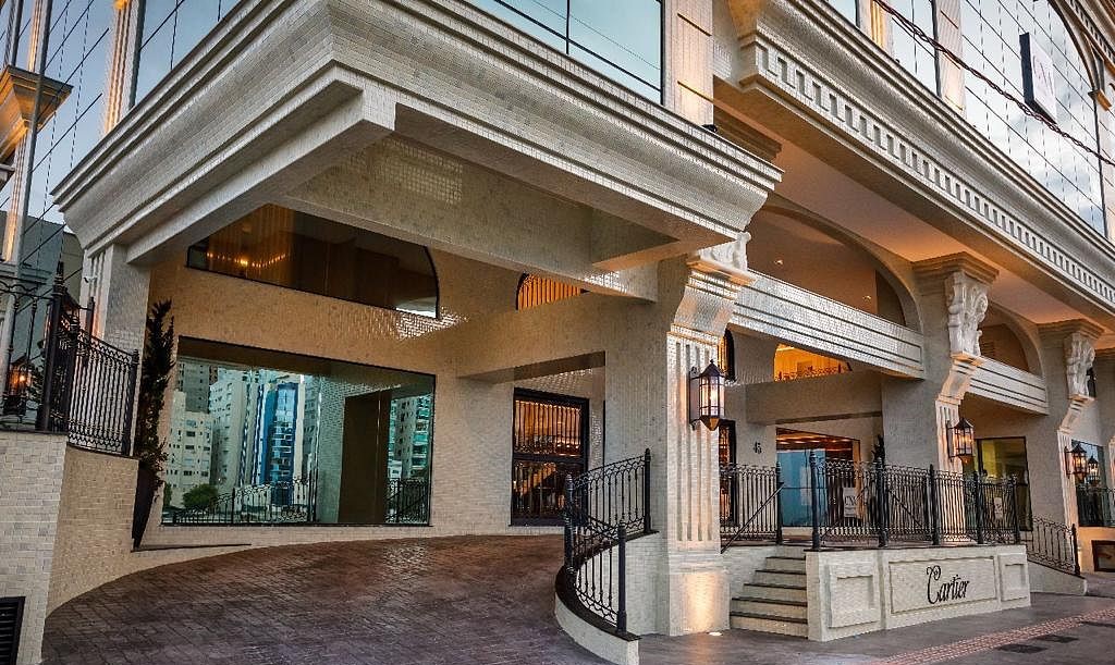 Apartamento no Edifício Cartier Cna Residence 166m²