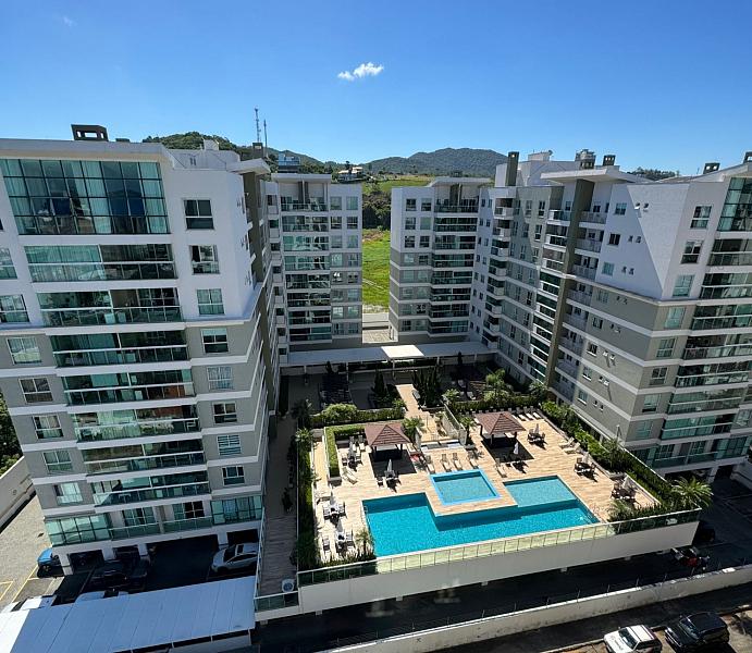 Apartamento a 200 metros da Praia Brava, Mobiliado em Itajaí/SC