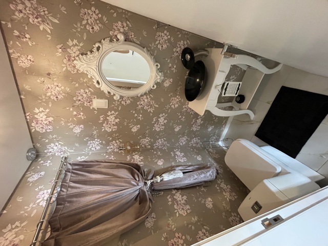 Apartamento á 100 Metros da Praia no Edificio Boston em Balneário Camboriú/SC