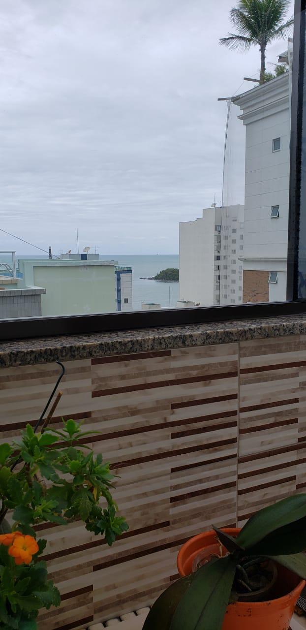Cobertura á 150 metros da Praia no Edifício Golden Gate em Balneário Camboriú/SC