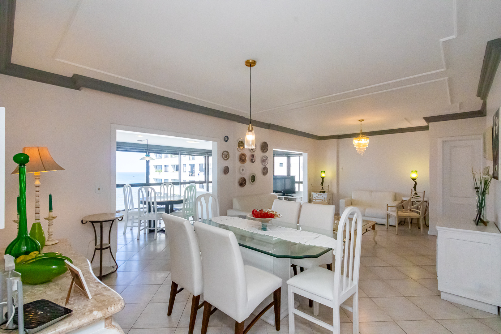 Apartamento Quadra Mar no Solar Grimaldi em Balneário Camboriú/SC