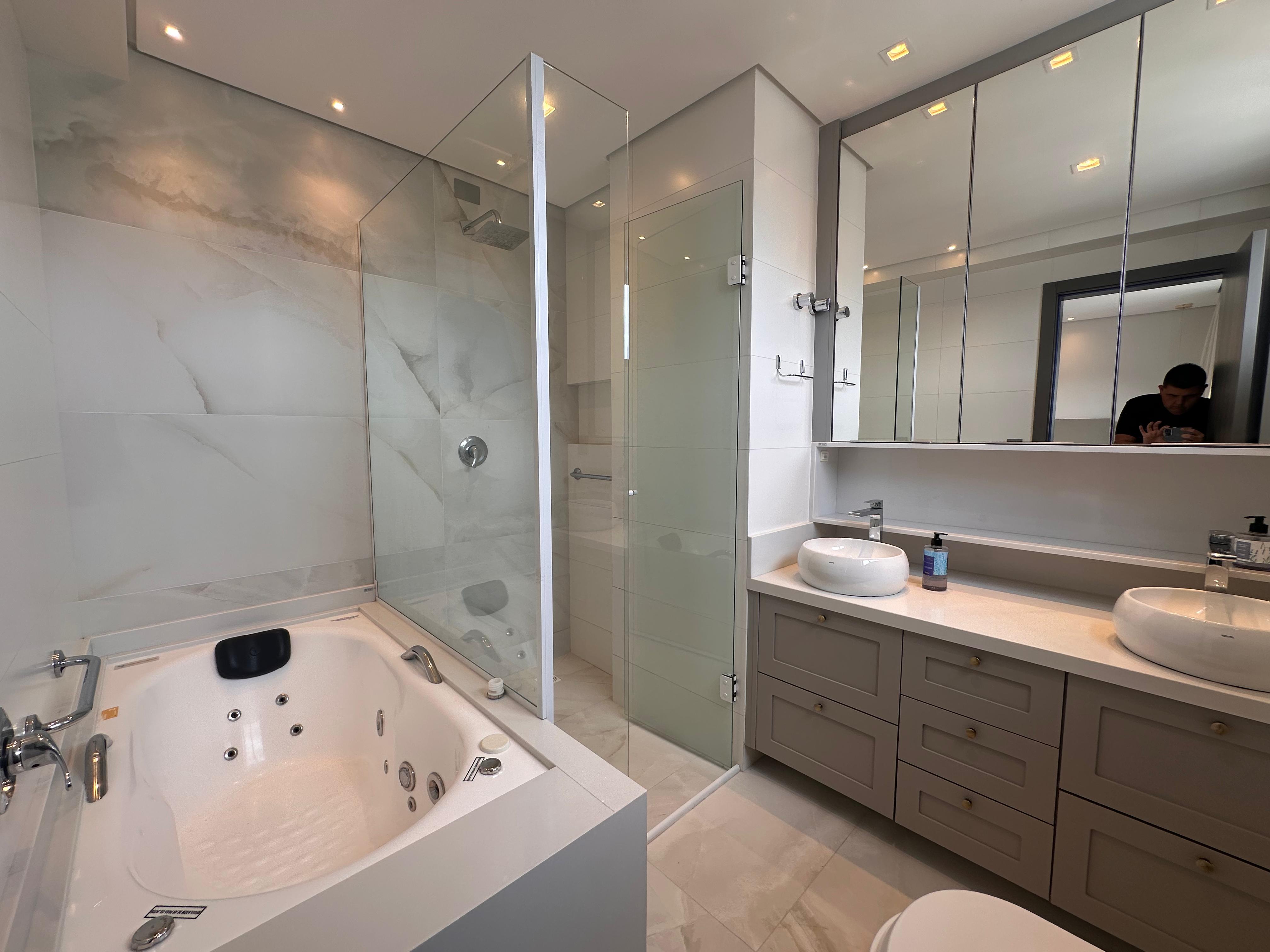 Apartamento á 400 Metros da Praia no Residencial Green Ocean em Balneário Camboriú/SC