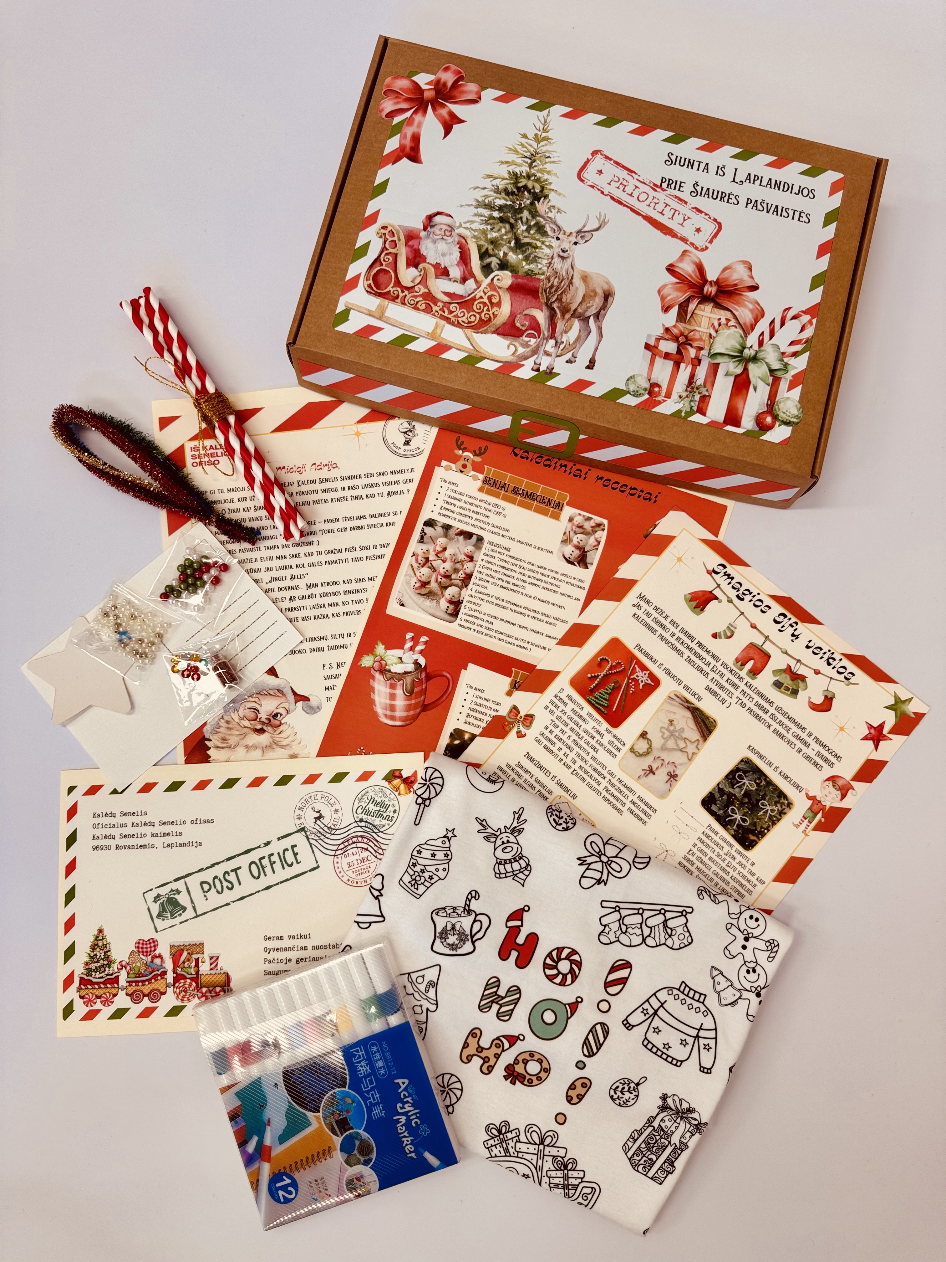 KALĖDŲ SENELIO PAŠTAS. Rinkinys su spalvinamais marškinėliais