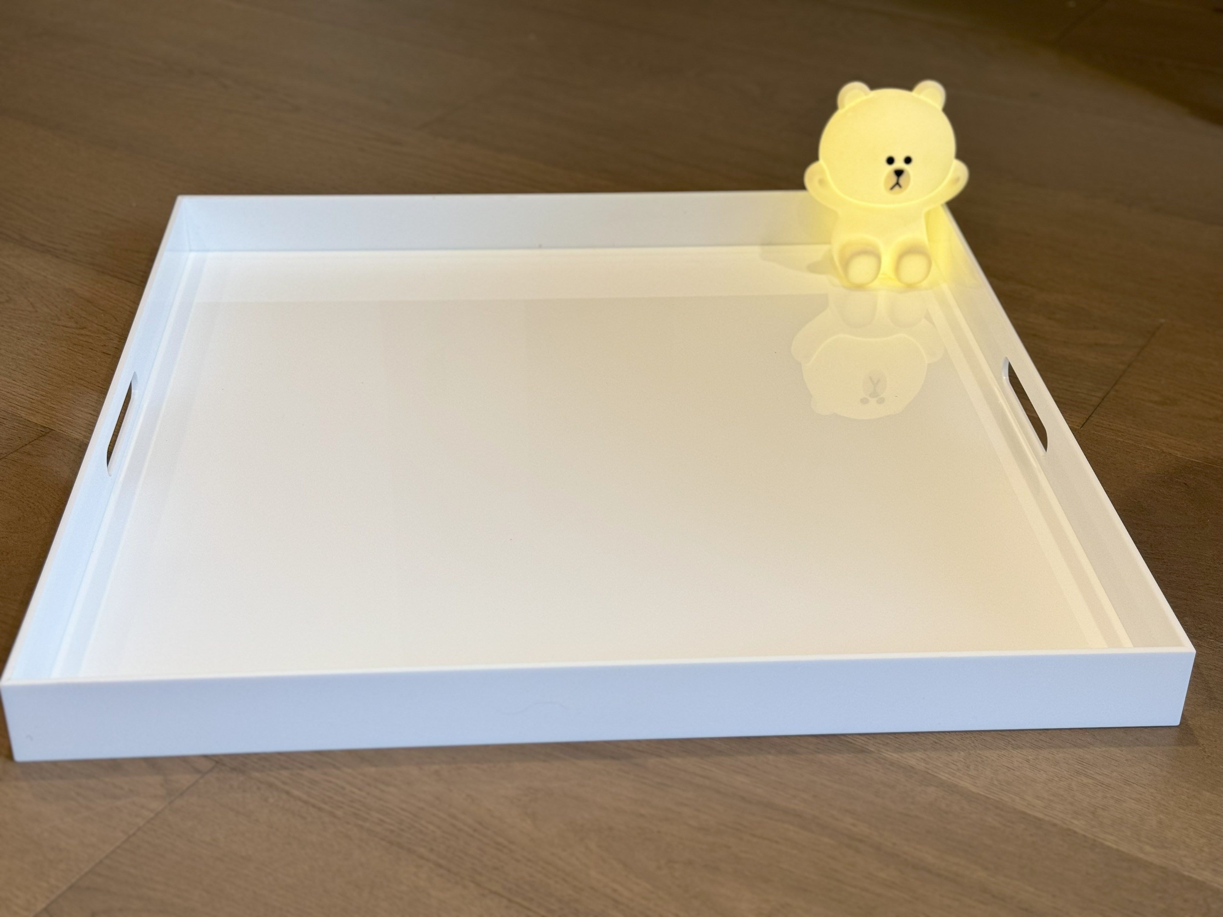 White Serving Tray(KING Size 24*24 Inch)