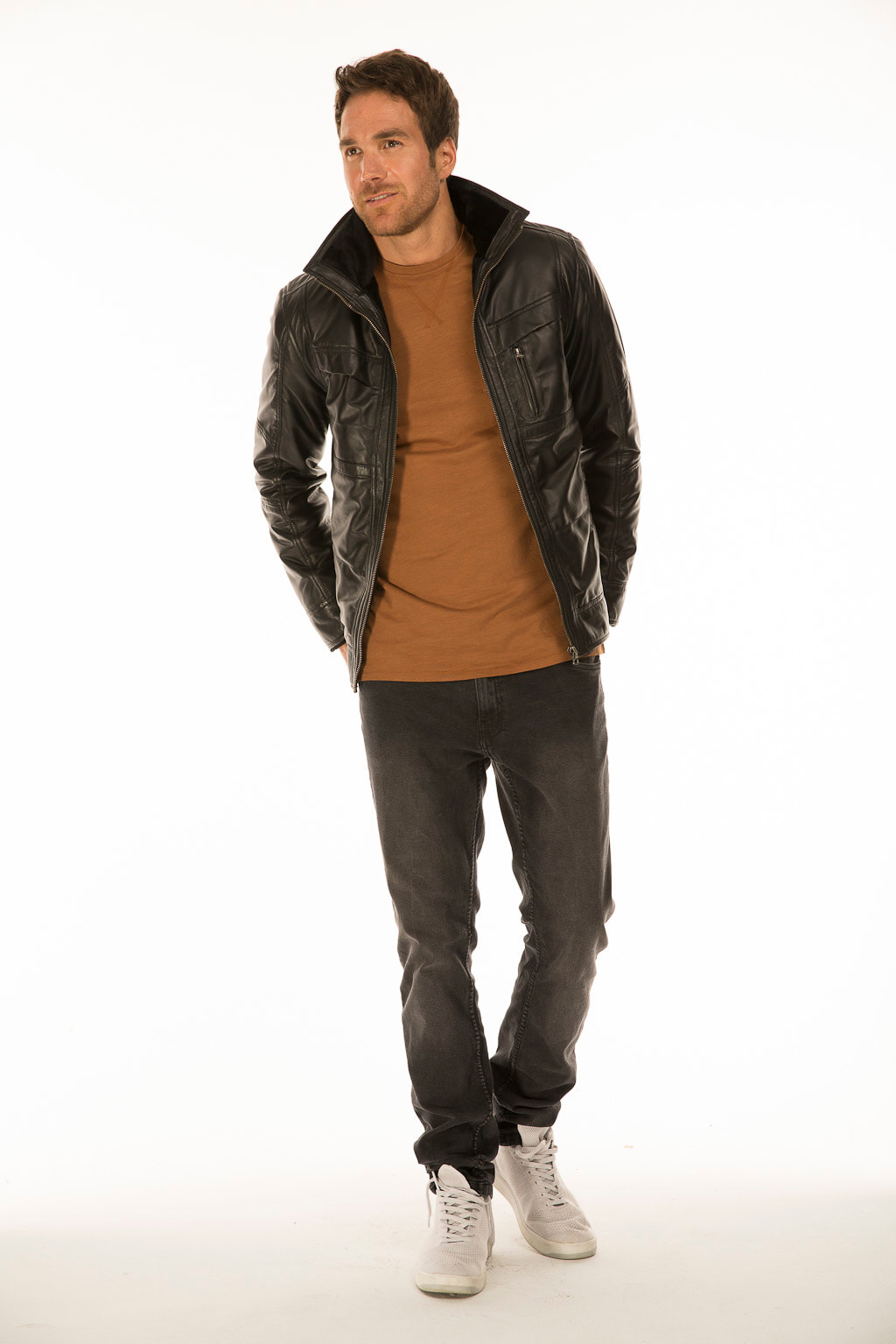 URAL - CAZADORA HOMBRE NAPA NEGRO