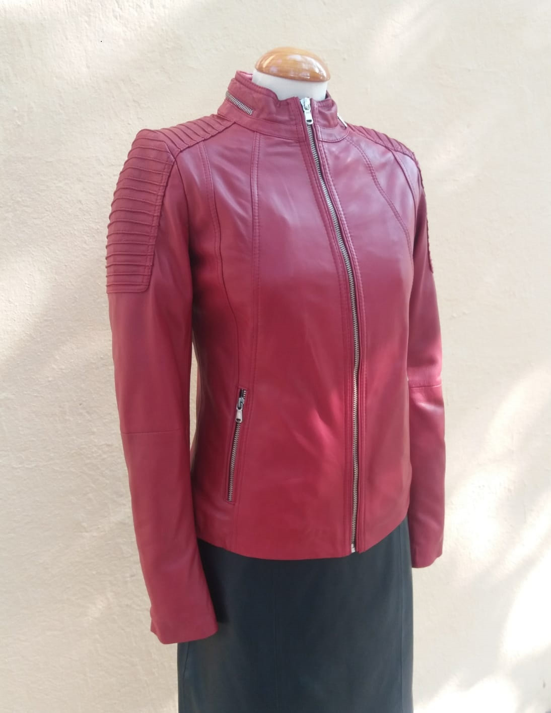 CADIER - CAZADORA MUJER NAPA ROJA