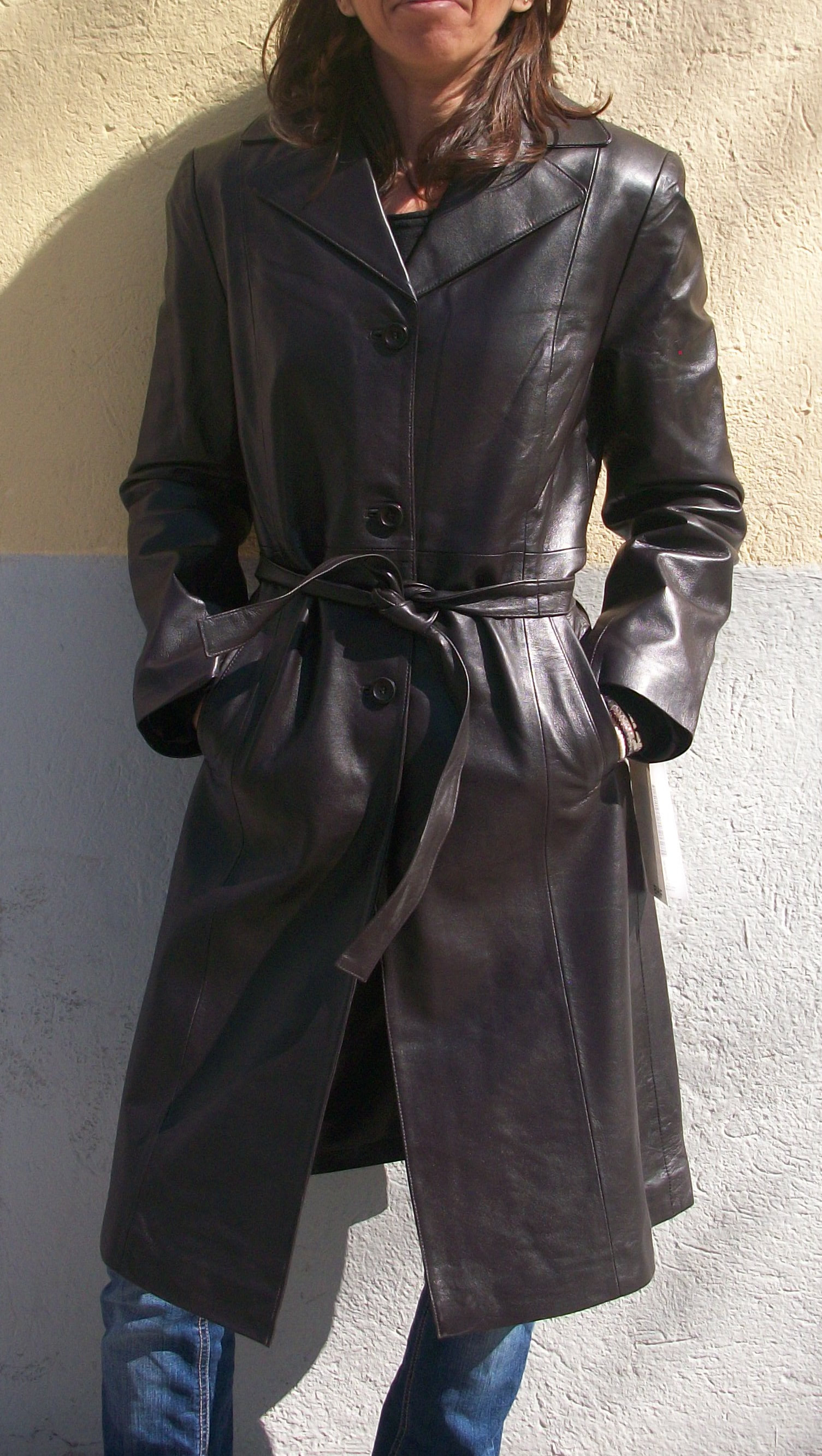 3414 - ABRIGO TRES BOTONES NAPA MARRON