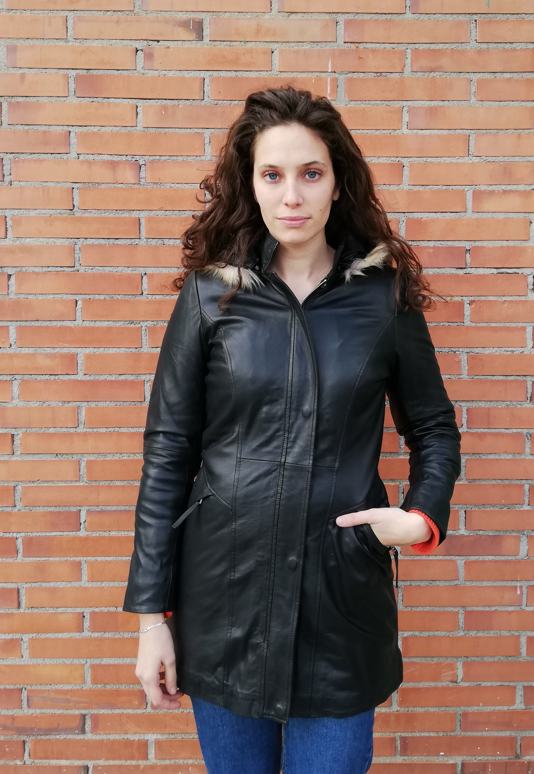TREVINCA - PARKA MUJER NAPA NEGRO