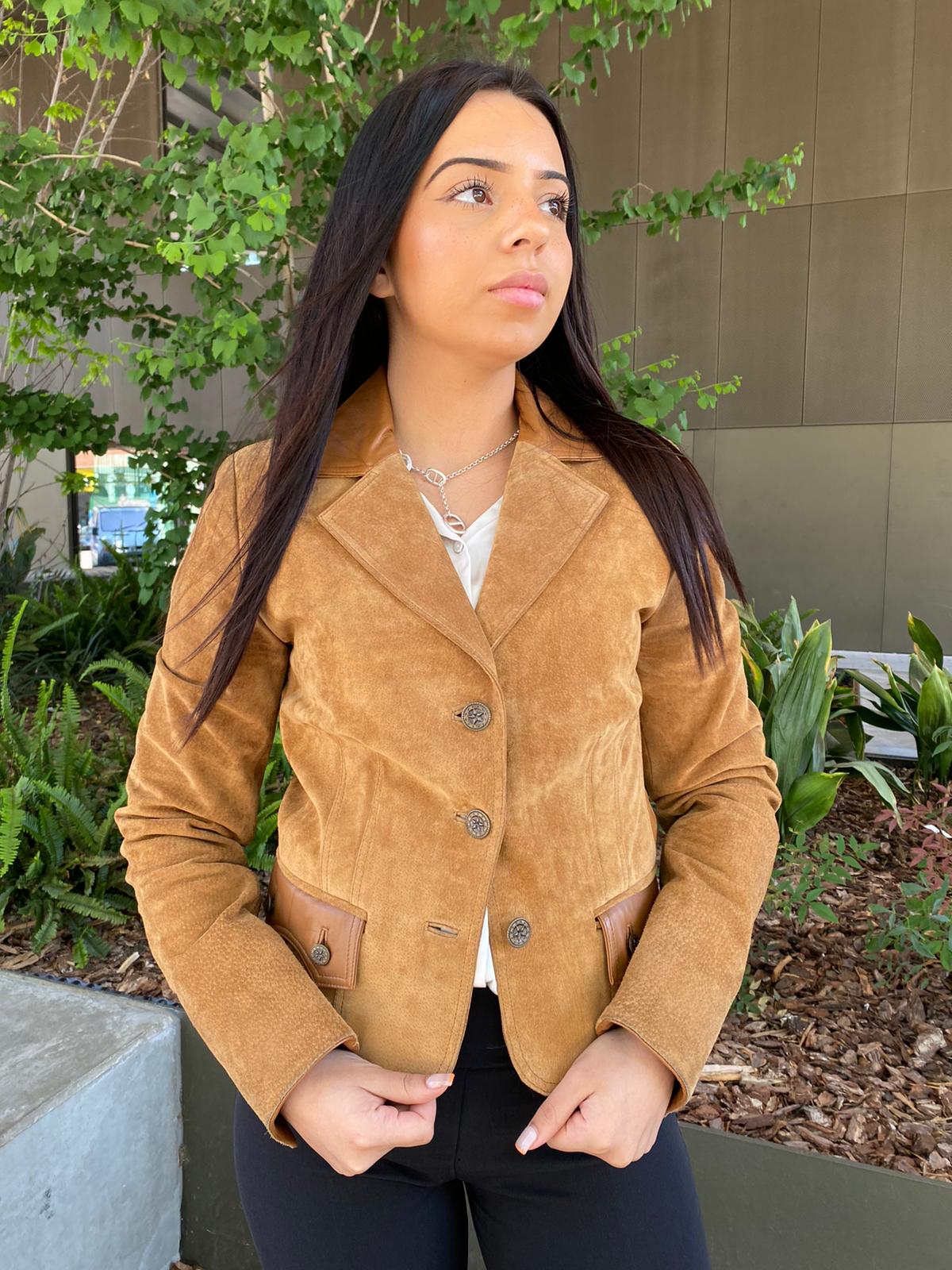 V693 - AMERICANA MUJER CAMEL