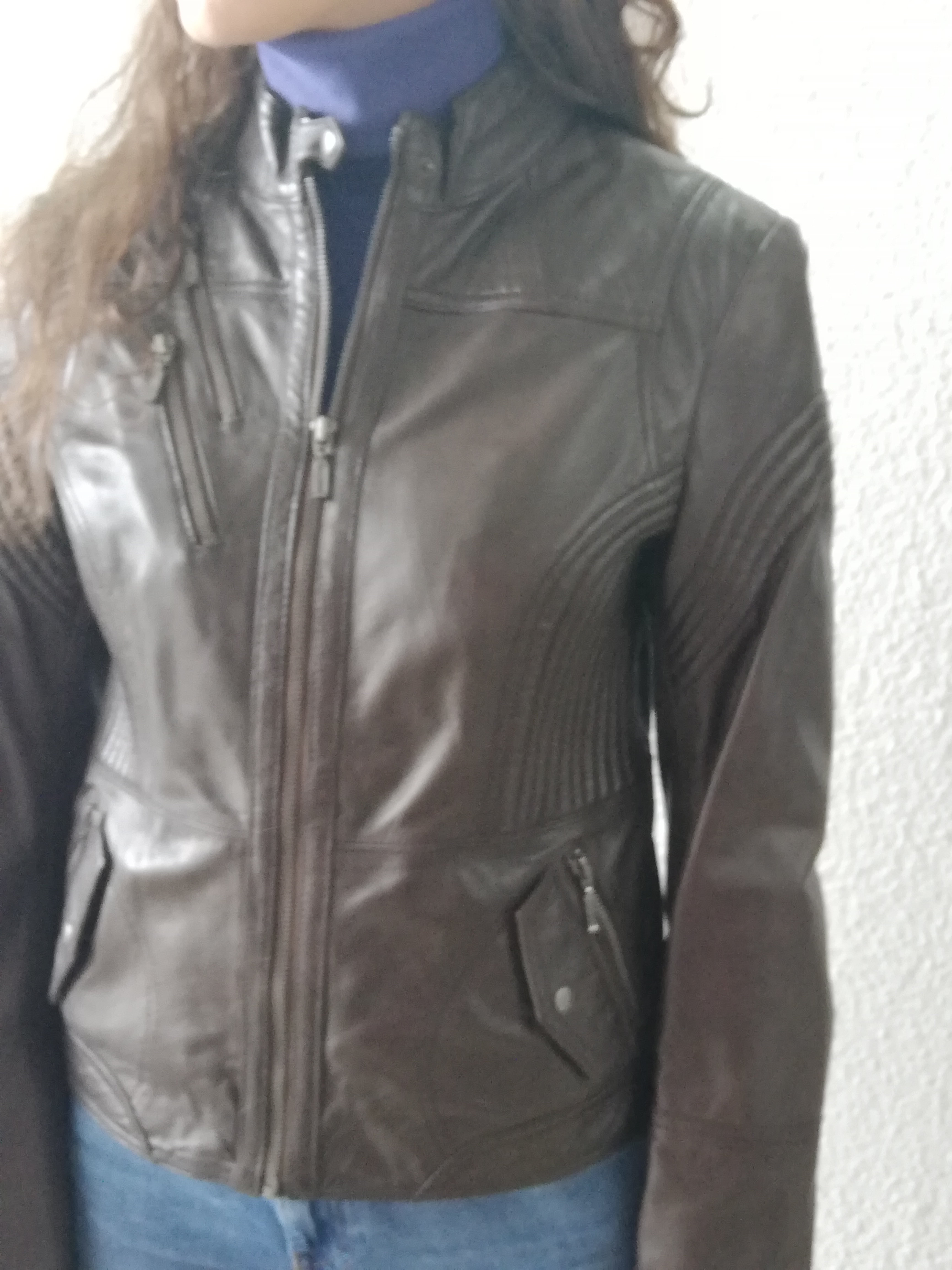 NZ 32 -  CAZADORA JOVEN