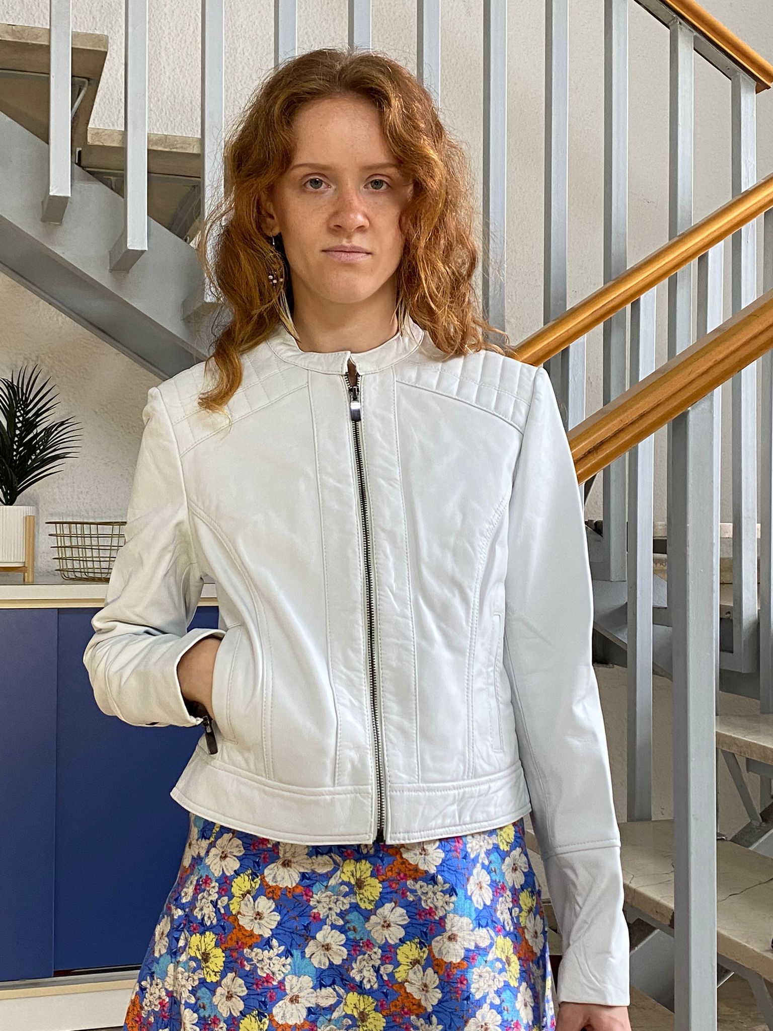 DAFNE - 6555 CAZADORA BLANCA MUJER