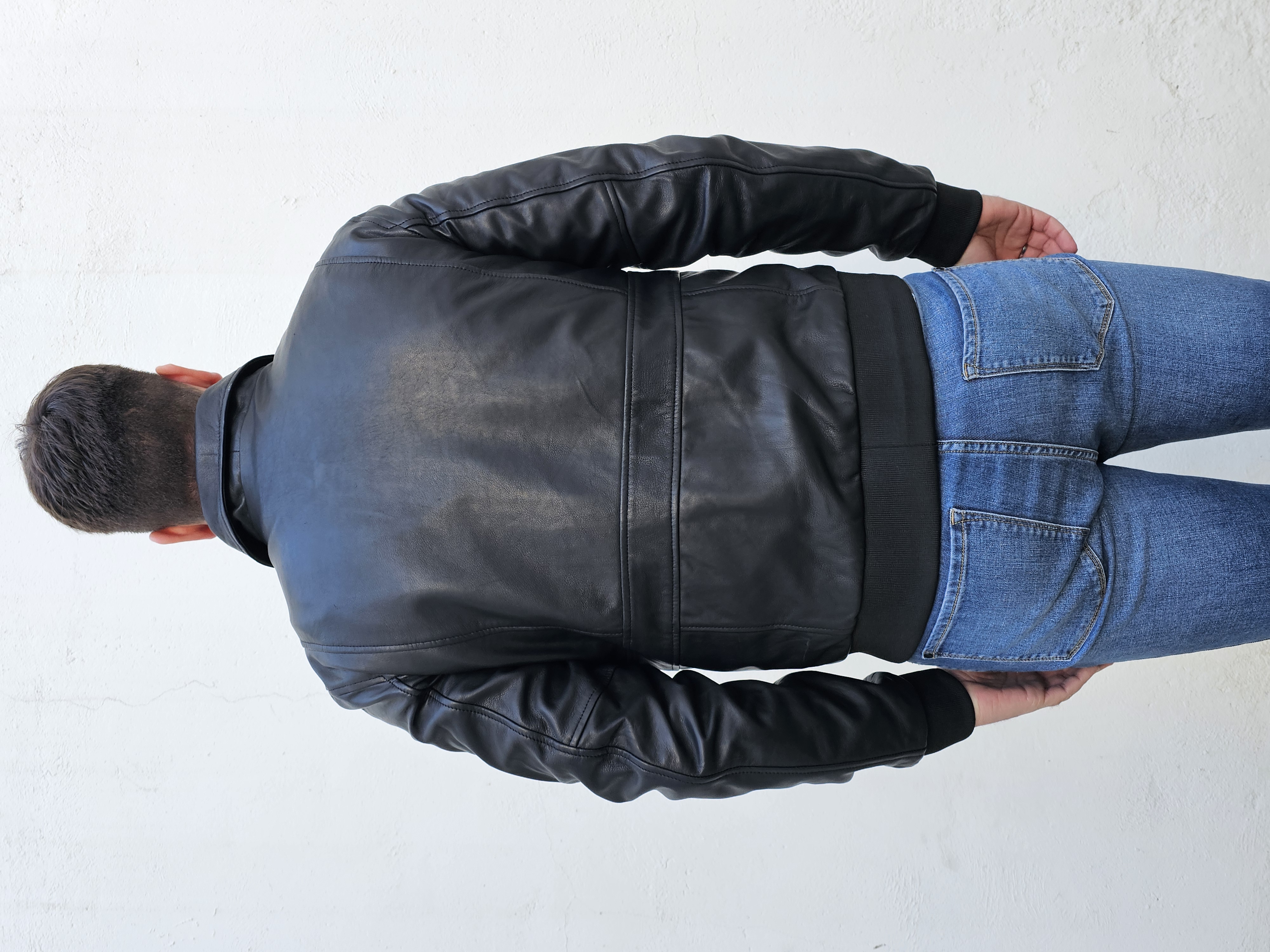 005   - CAZADORA HOMBRE EN NEGRO TIPO AVIADOR