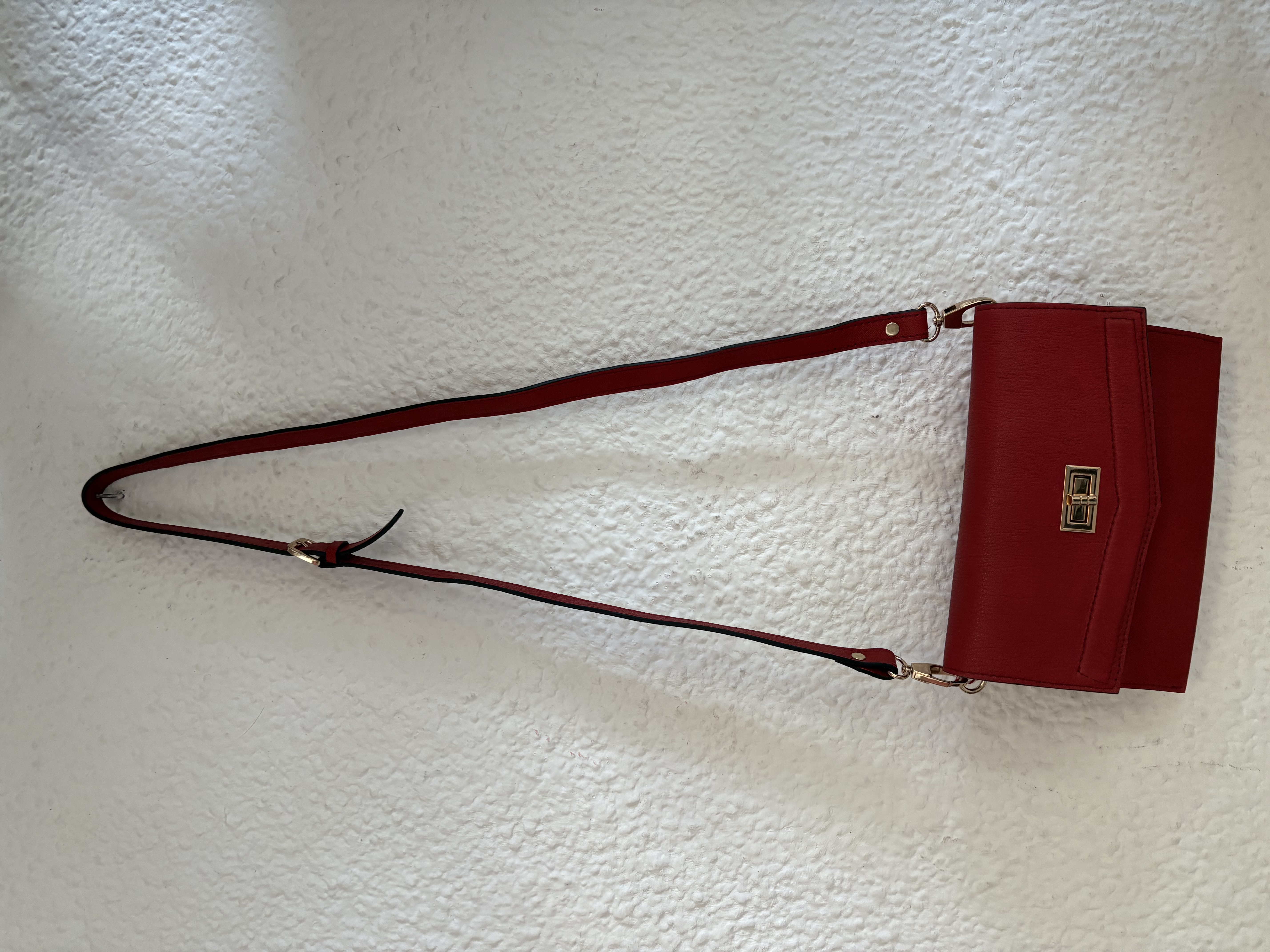 2408VR - Cartera roja