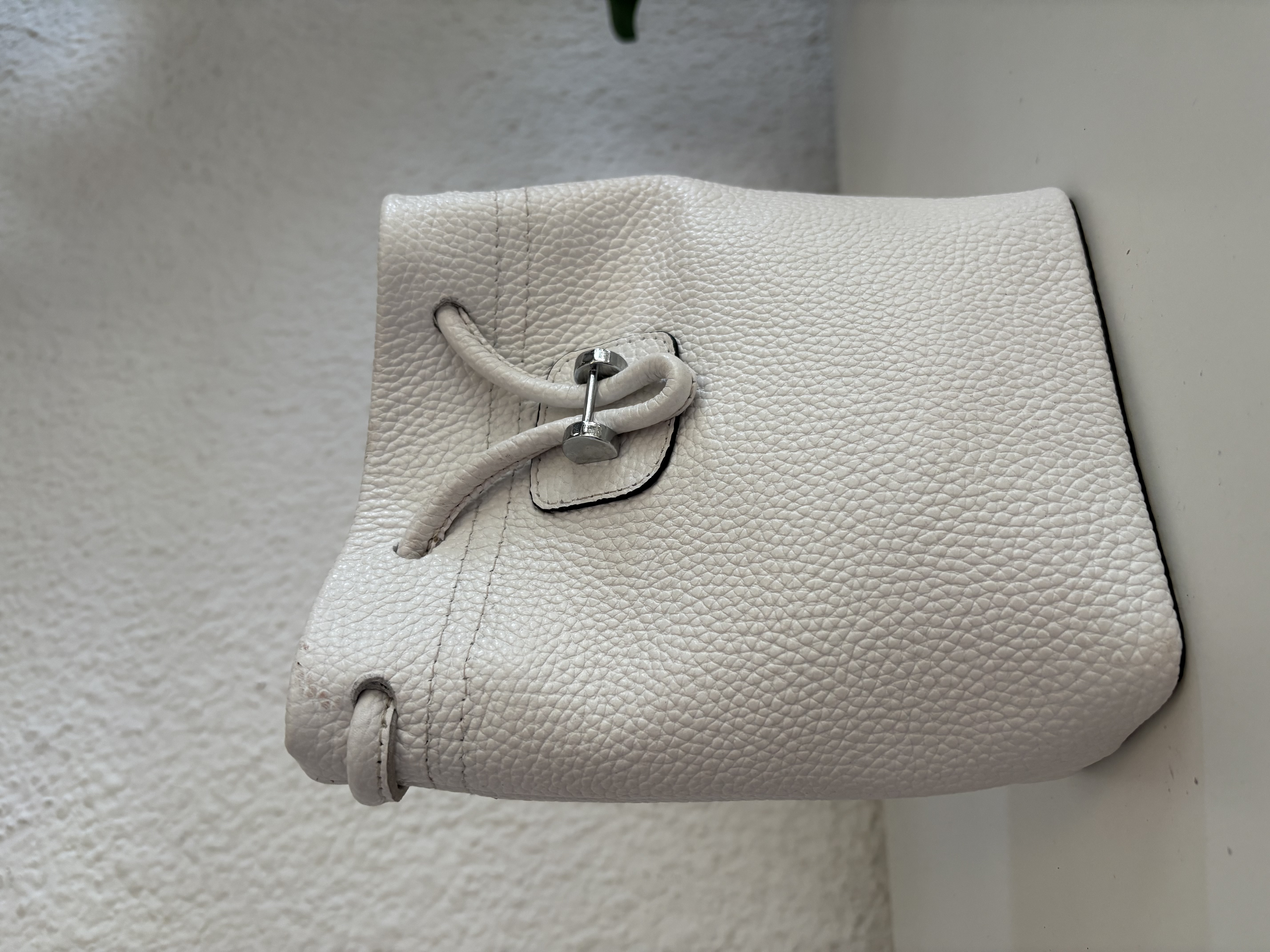 2411VB - Bolsa de cuero blanco