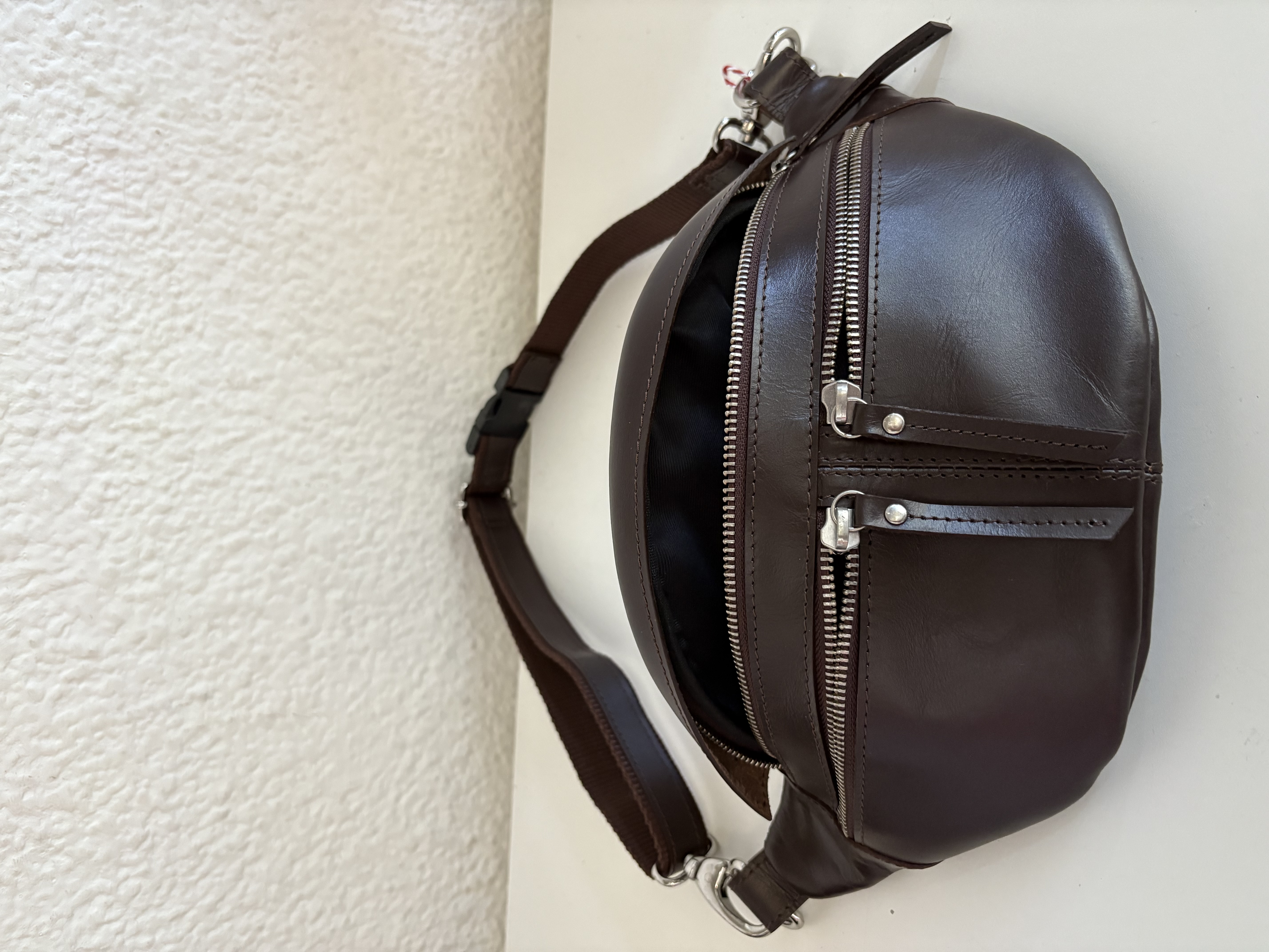 2402NB - Bolso de cuero