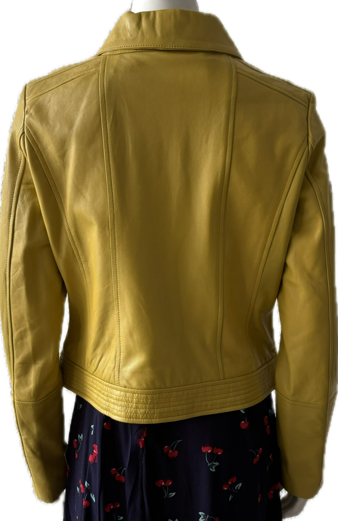 6556 - Chaqueta de cuero amarilla