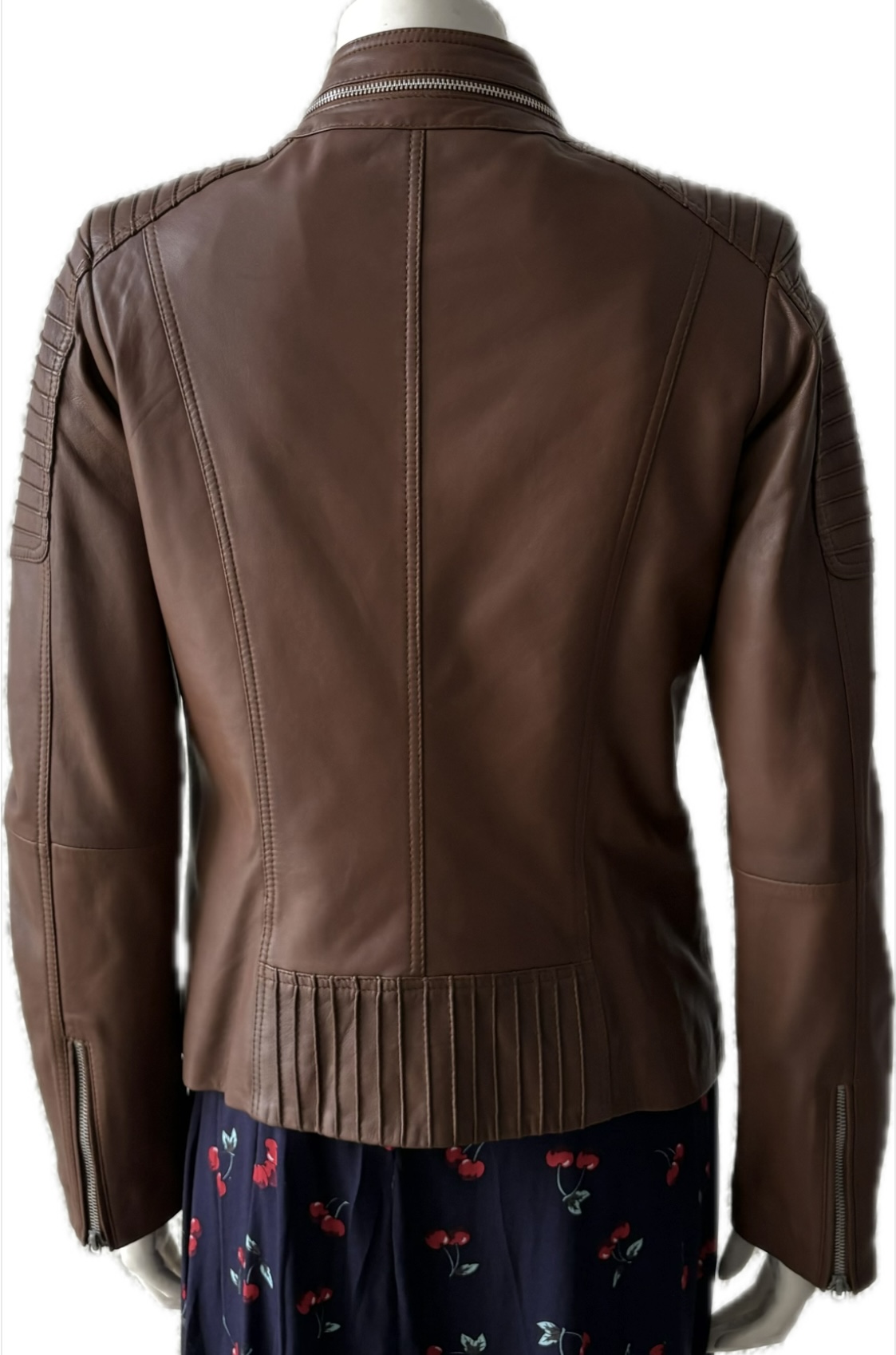 6556 - Chaqueta de cuero marrón