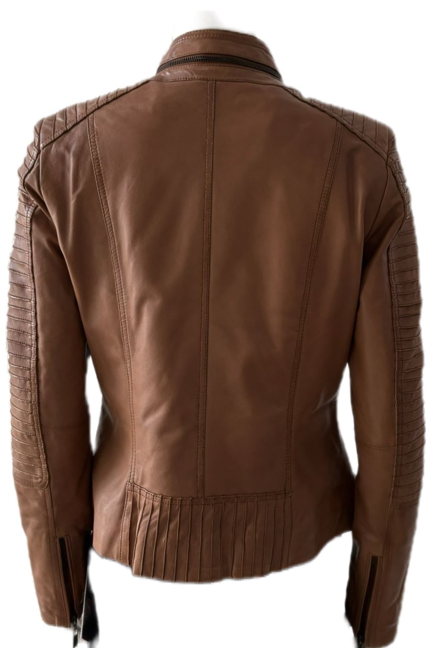 6556 - Chaqueta de cuero marrón