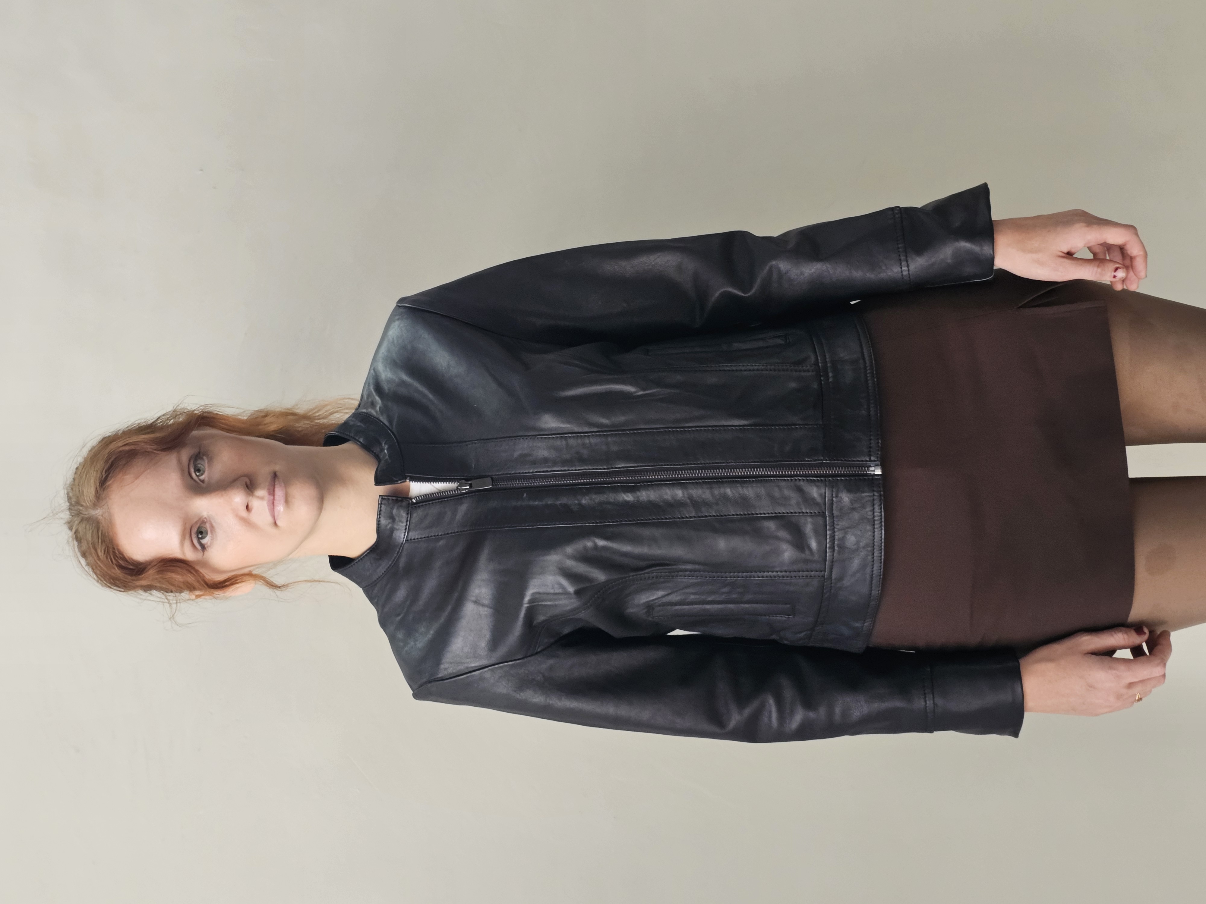 Chaqueta de cuero negra