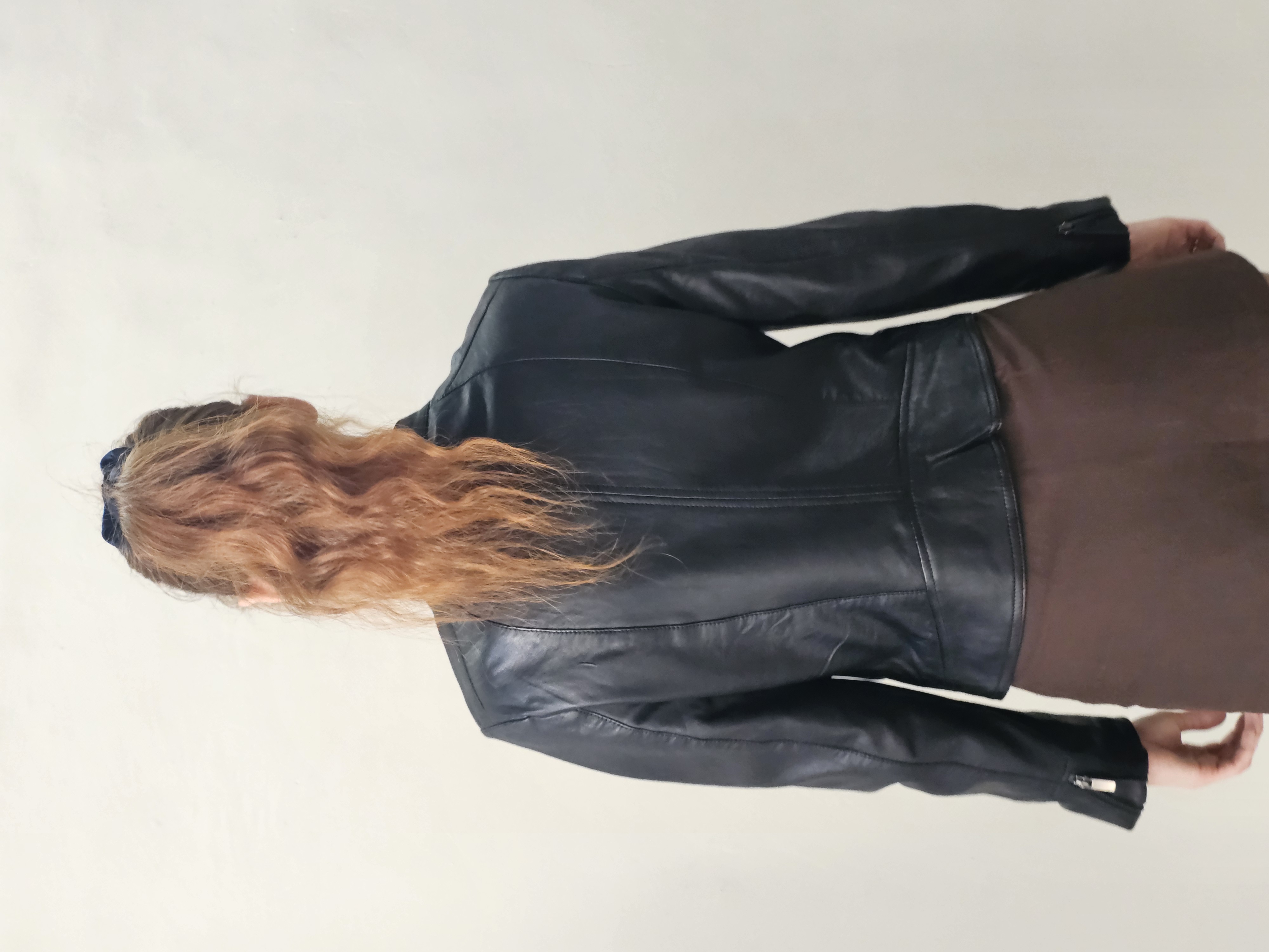 Chaqueta de cuero negra