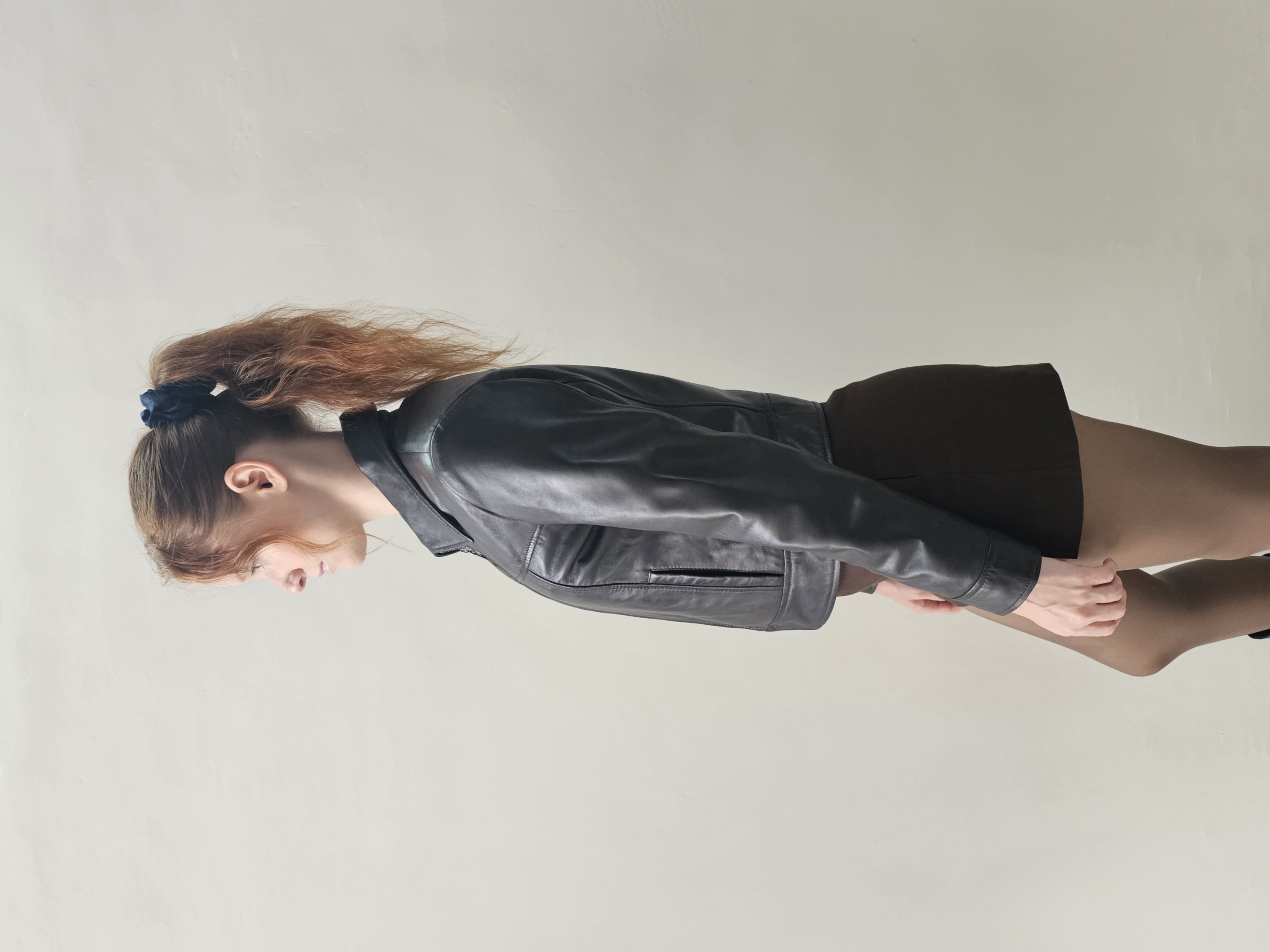 1007   CAZADORA MUJER CORTA CON CUELLO CAMISERO