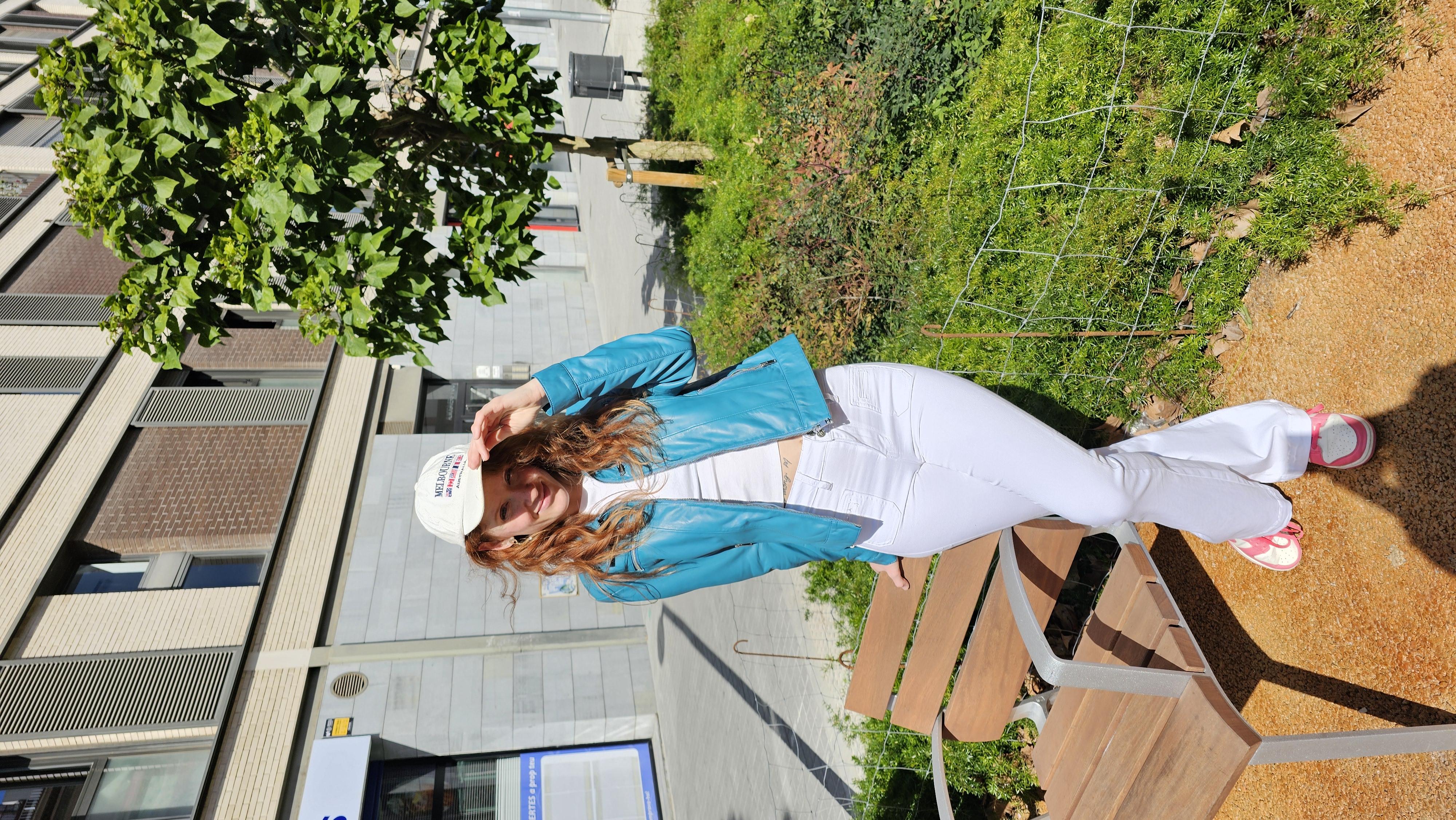 68109 - Chaqueta azul moderna