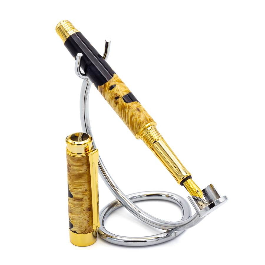 Leveche Fountain Pen In Upgrade Gold