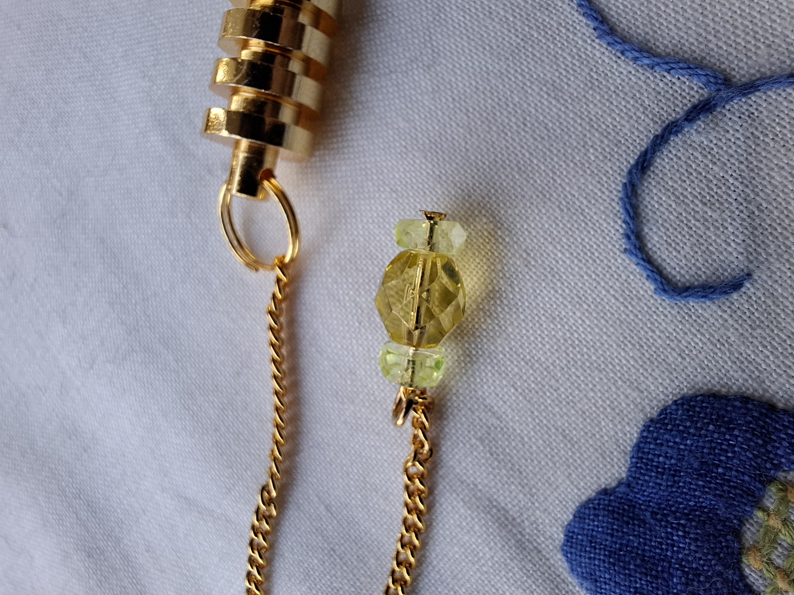 Pendule divinatoire, ésotérique en ouraline