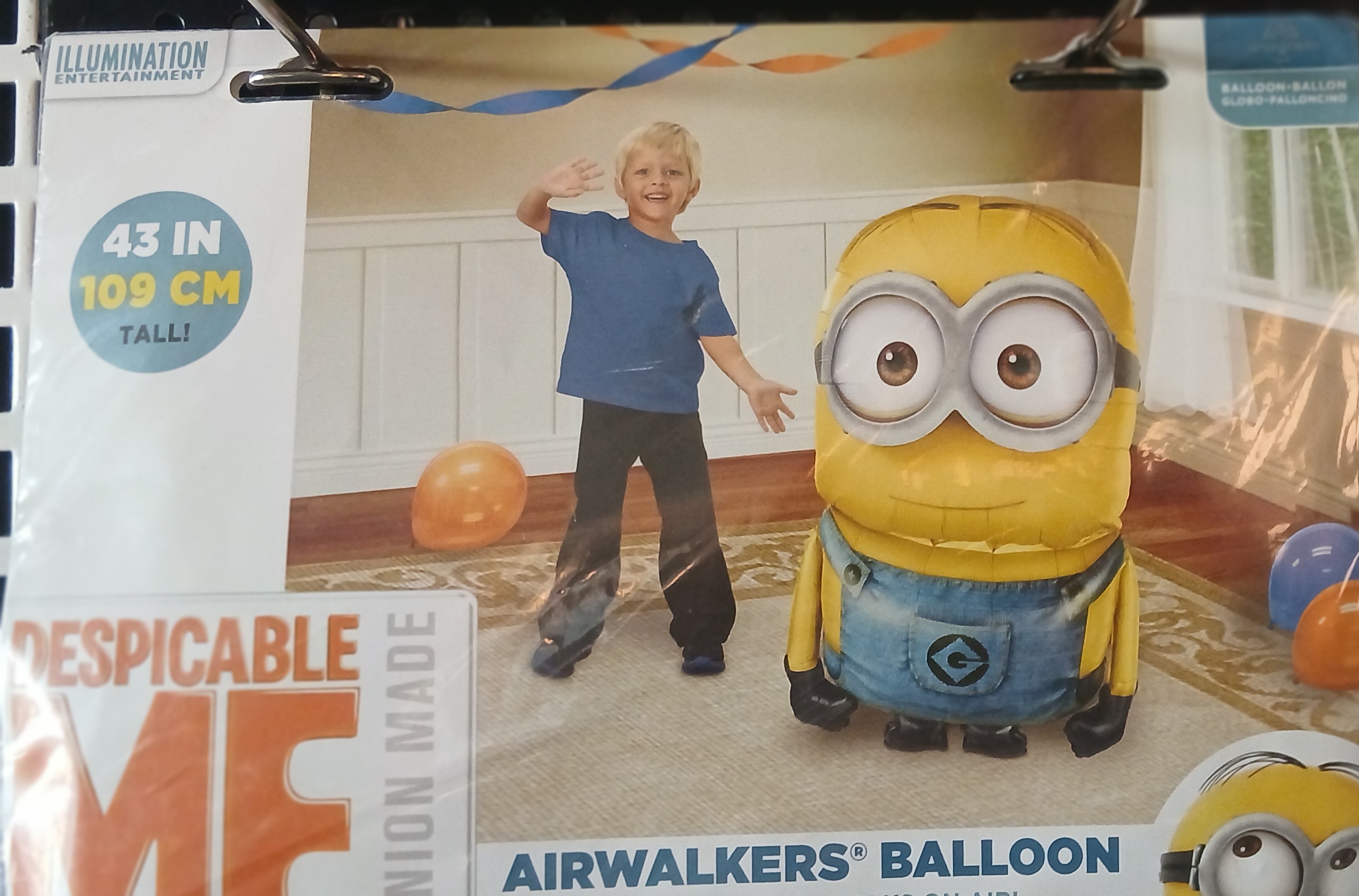 Despicable Me Minion Airwalkers Balloon