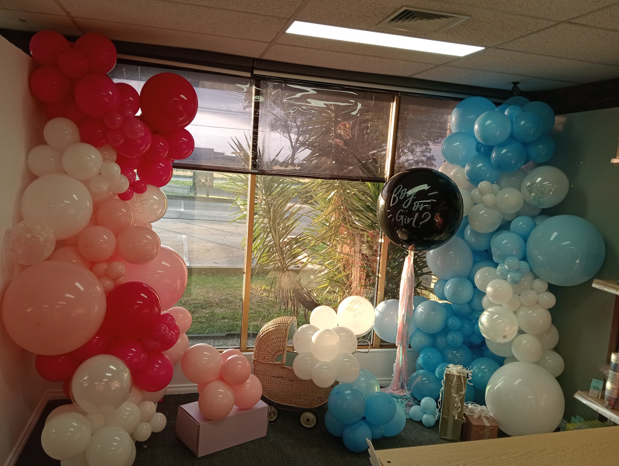 Decorative Balloon Setup
