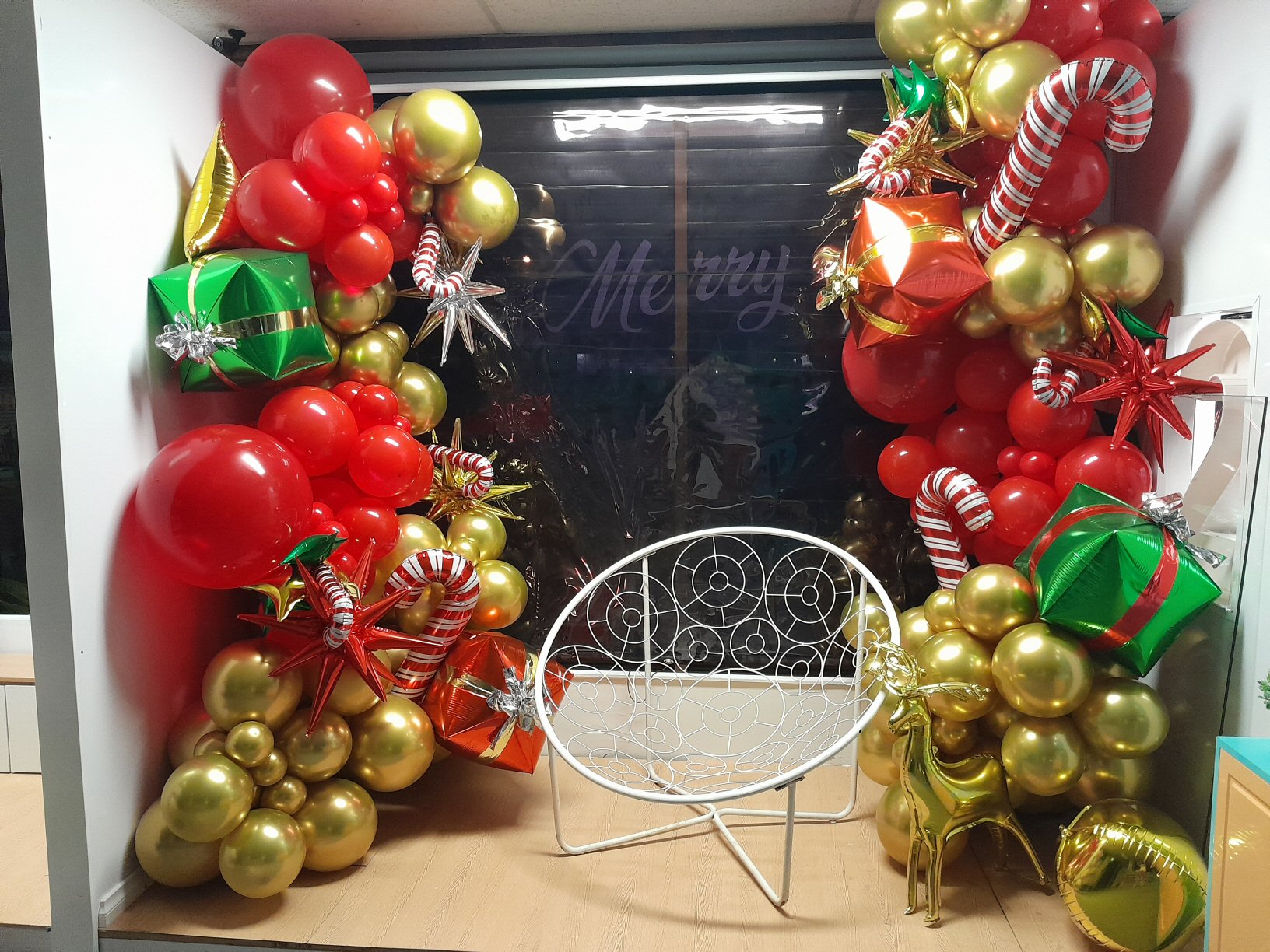 Christmas Balloon Decoration Set