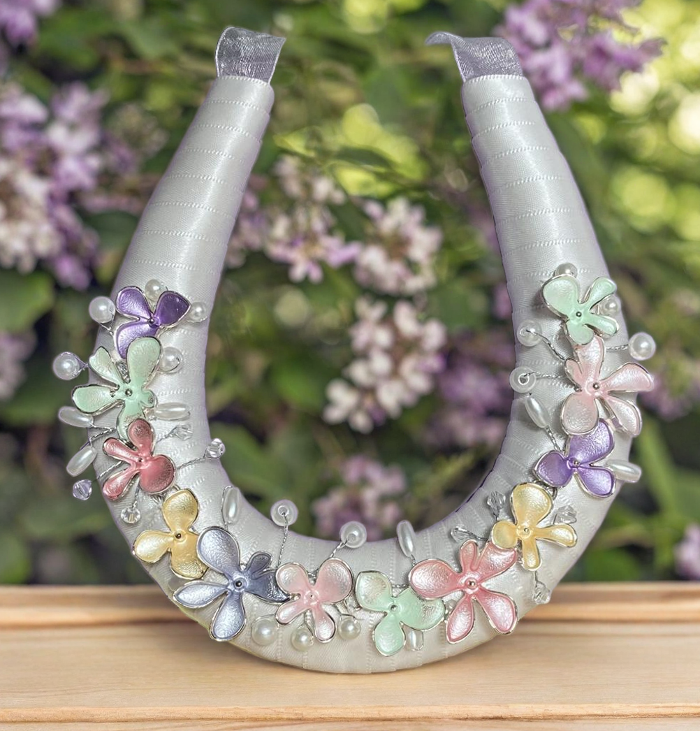 Handmade Enamel Floral Horseshoe
