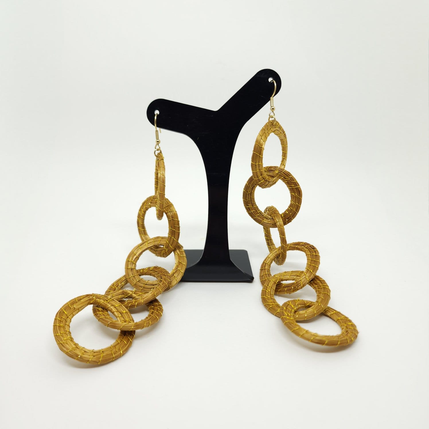 Brinco Capim dourado
