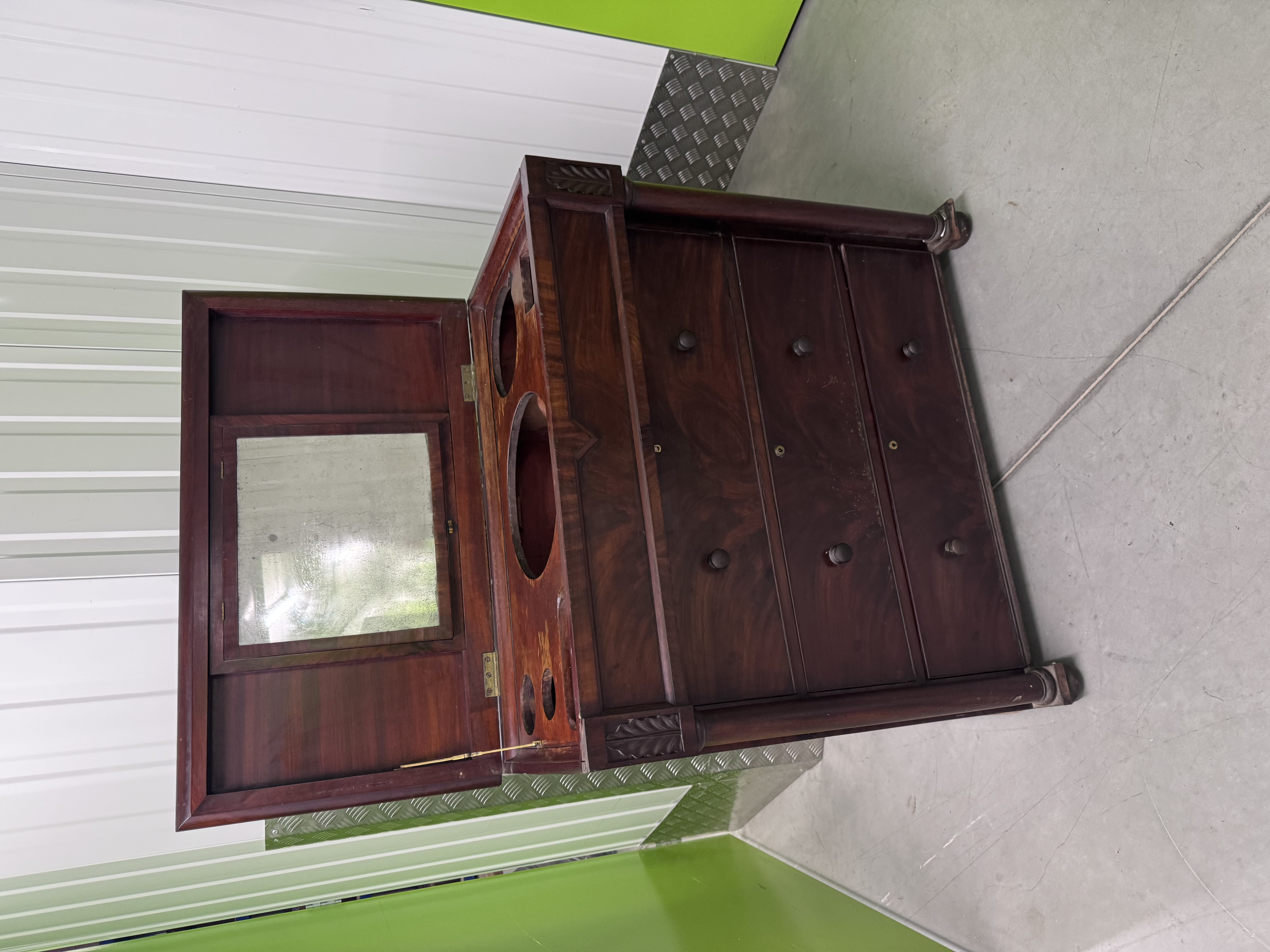 Victorian Mahogany Wash Stand / Chest